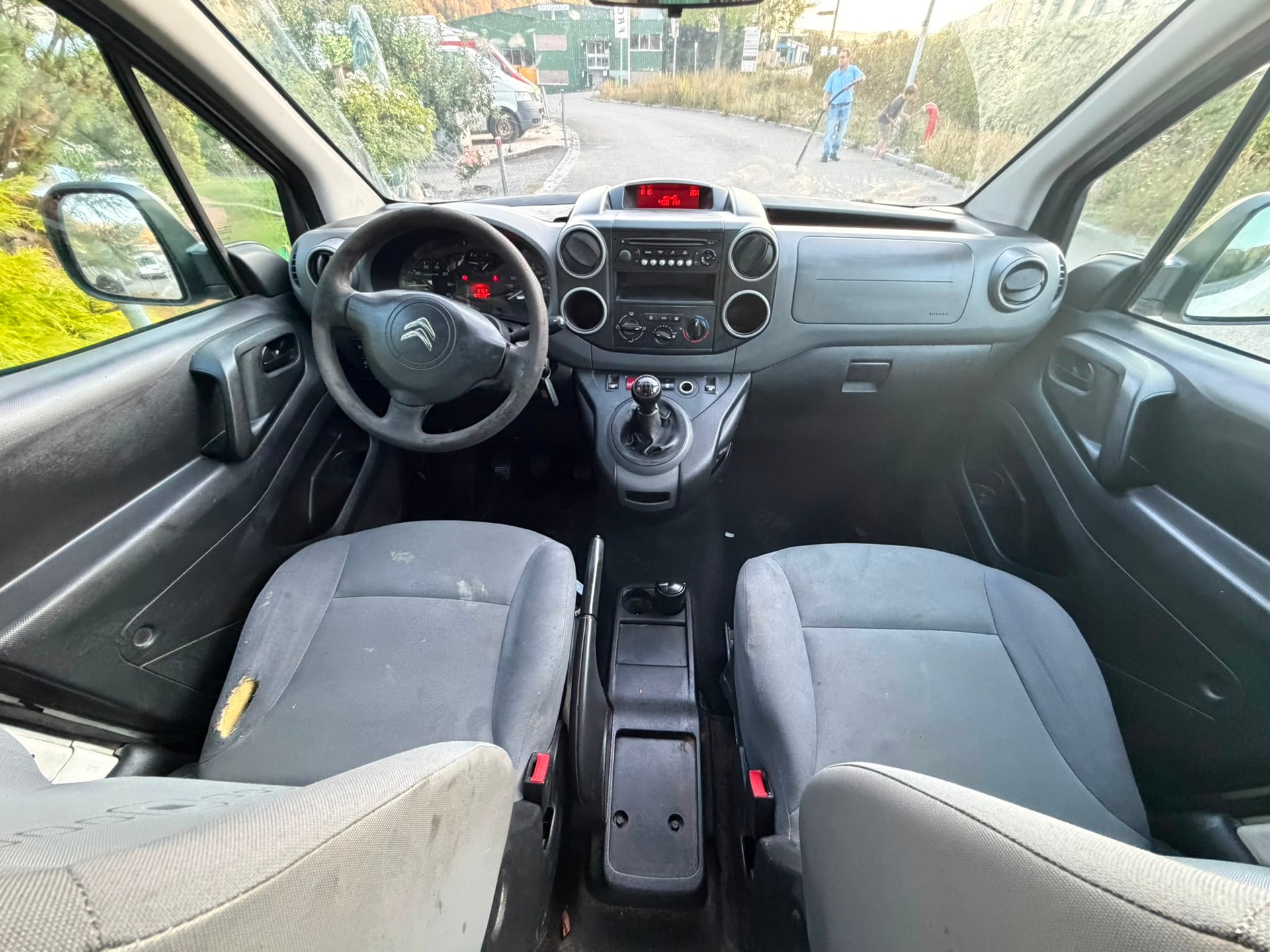 CITROEN Berlingo 1.6 HDi 600-image-6