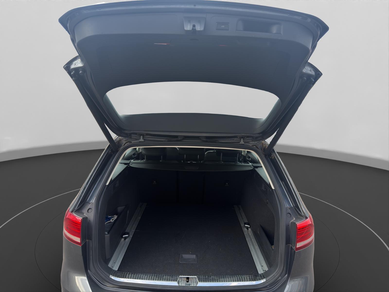 VW Passat Alltrack 2.0 TDI BMT 4Motion DSG-image-13