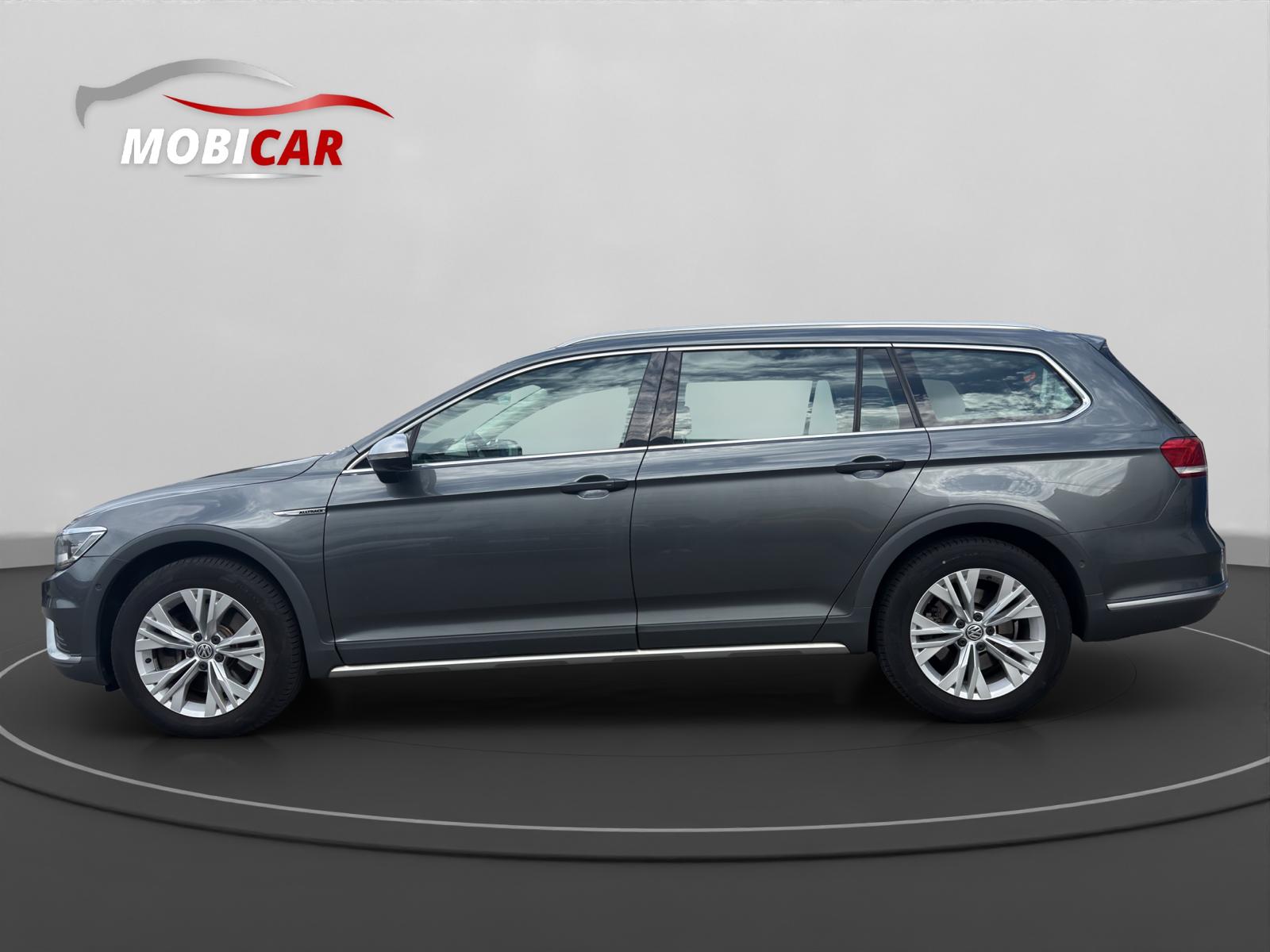 VW Passat Alltrack 2.0 TDI BMT 4Motion DSG-image-1