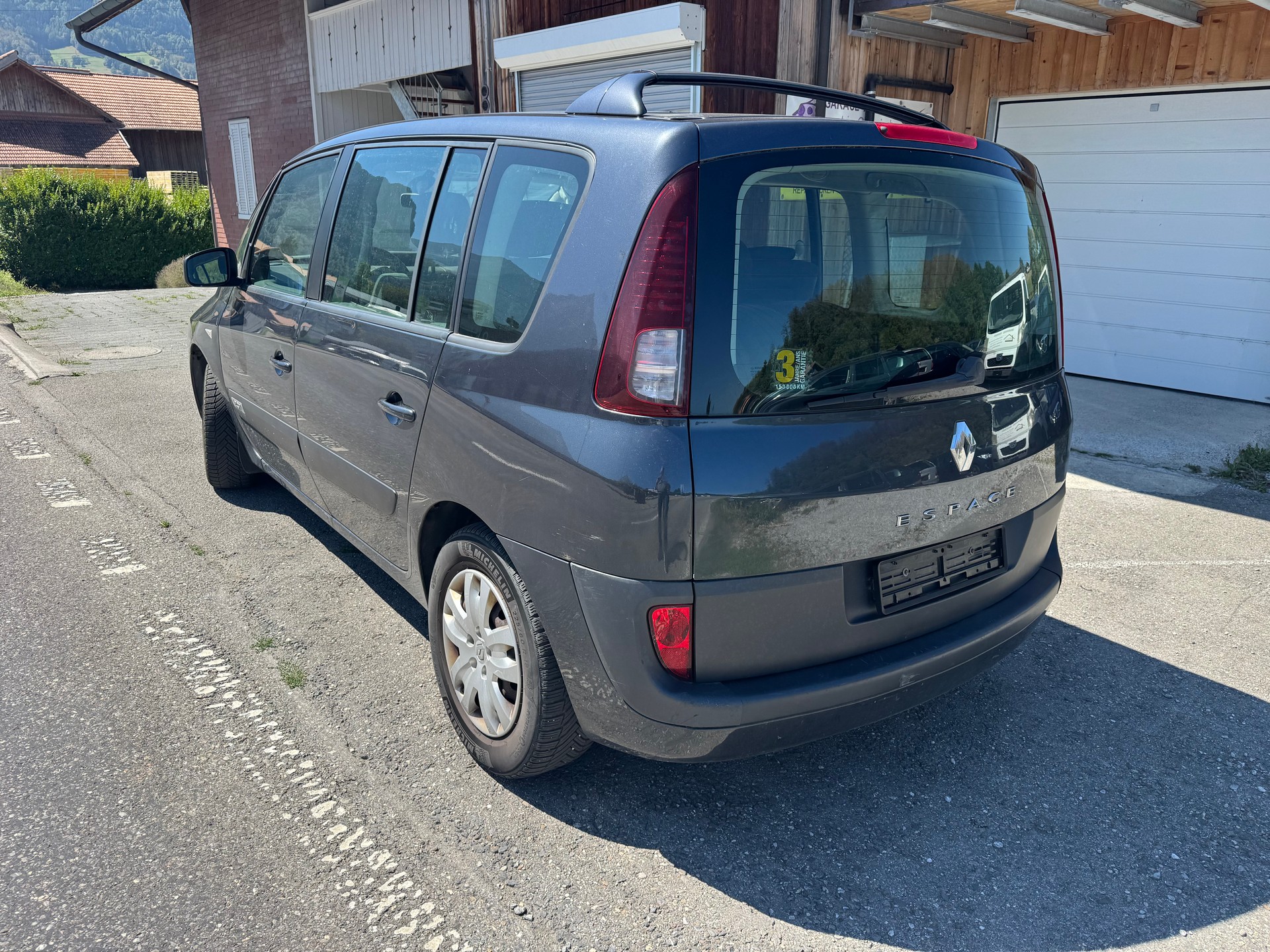 RENAULT Espace 2.0 Turbo Swiss Edition-image-3