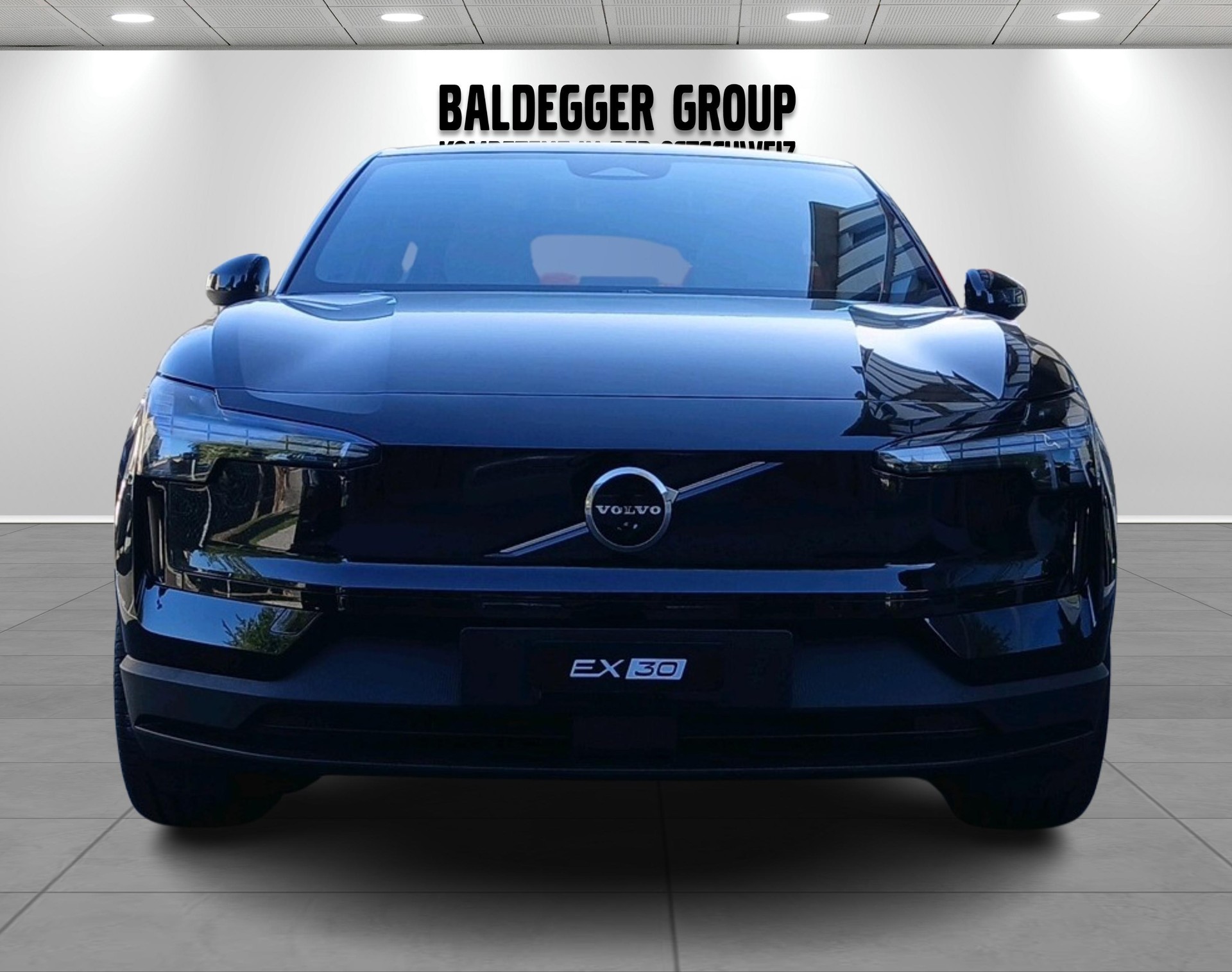 VOLVO EX 30 E60 Twin Ultra Performanc-image-7