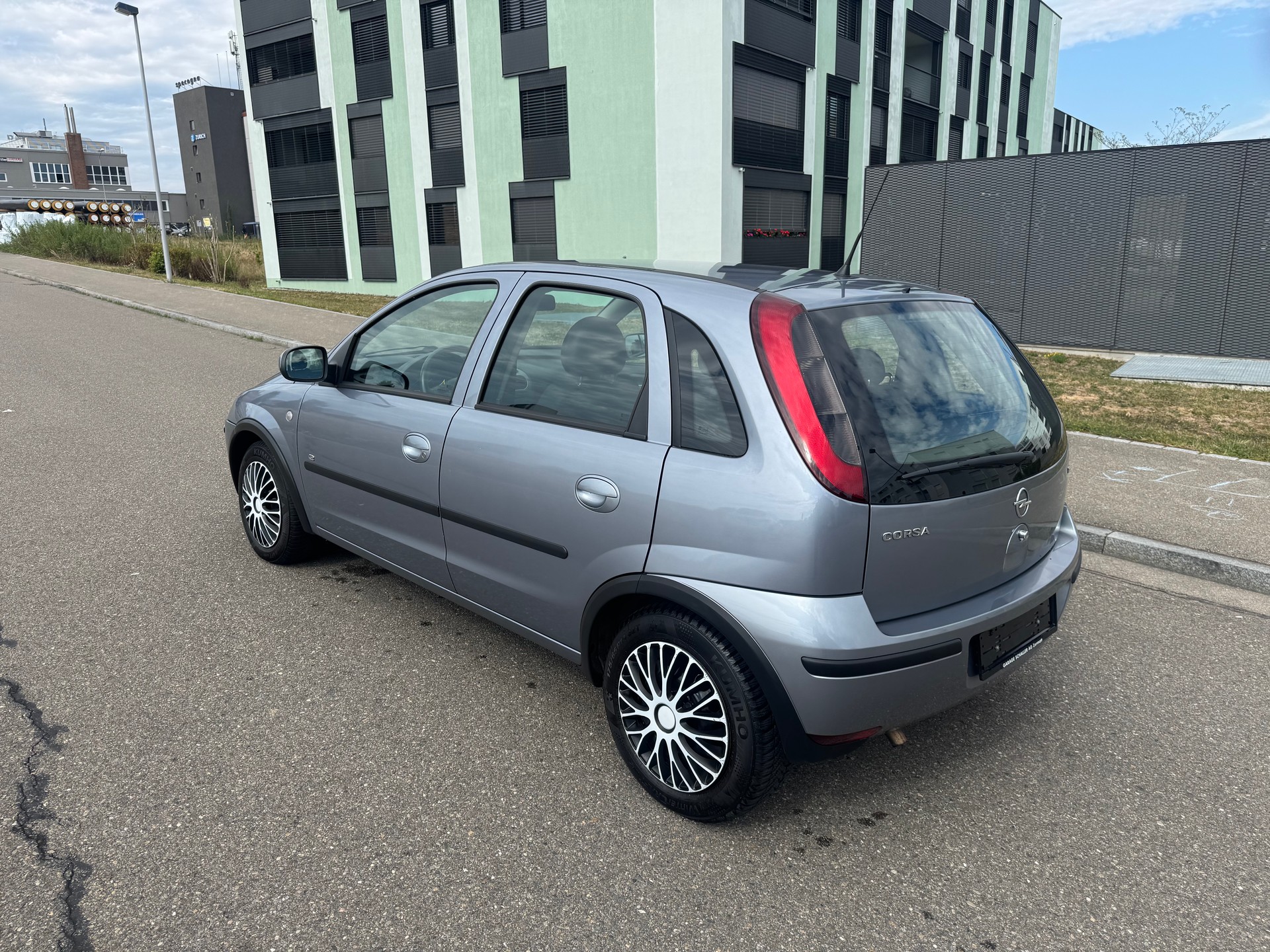OPEL Corsa 1.2 16V Enjoy-image-8