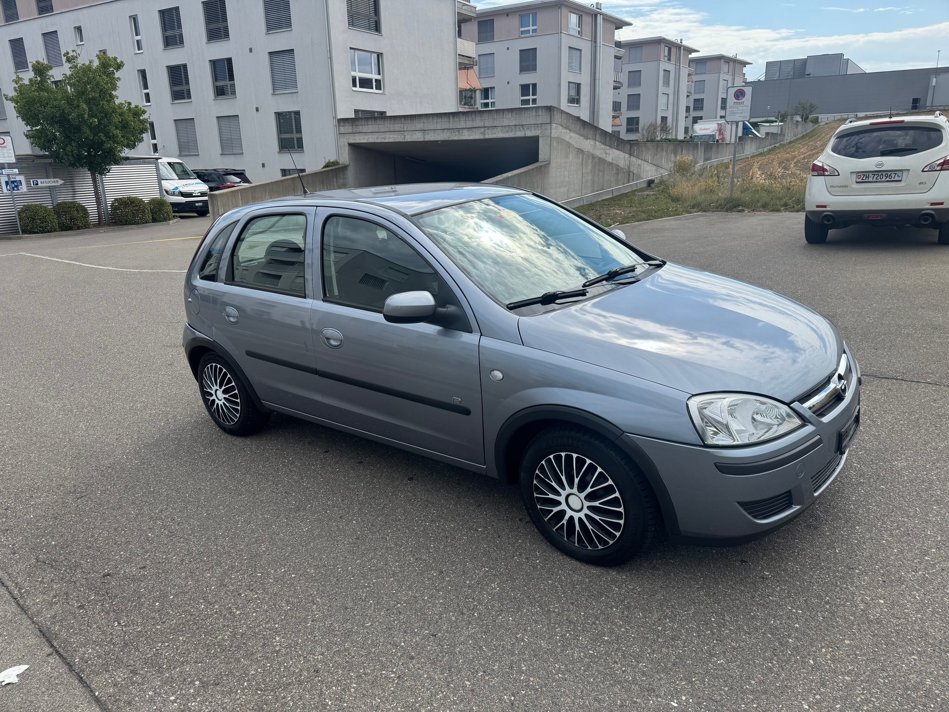 OPEL Corsa 1.2 16V Enjoy-image-5
