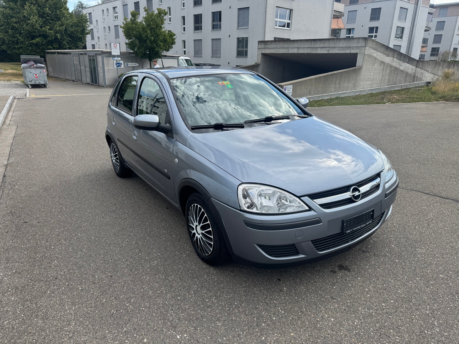 OPEL Corsa 1.2 16V Enjoy-image-2