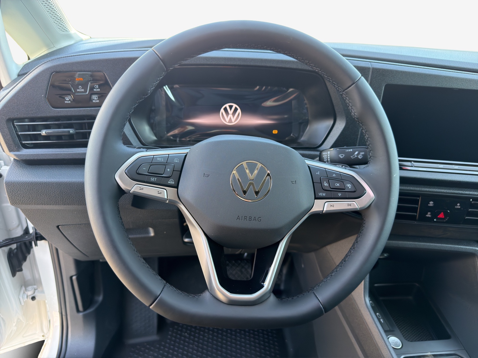 VW Caddy Cargo 1.5 TSI Entry DSG-image-9