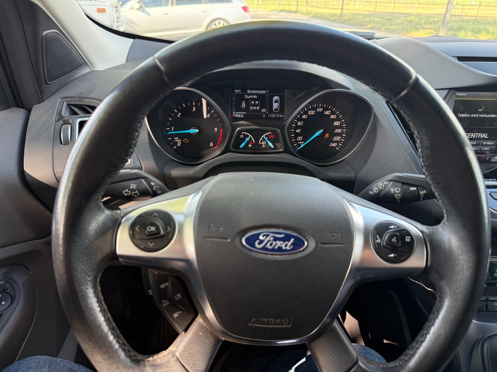 FORD Kuga 2.0 TDCi Titanium 4WD PowerShift-image-10