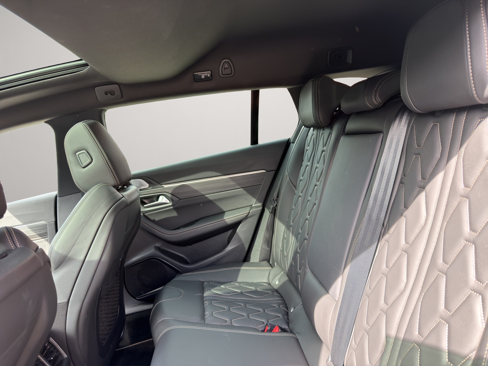 Image PEUGEOT 508 508 SW 1.6 Plug-in Hybrid GT