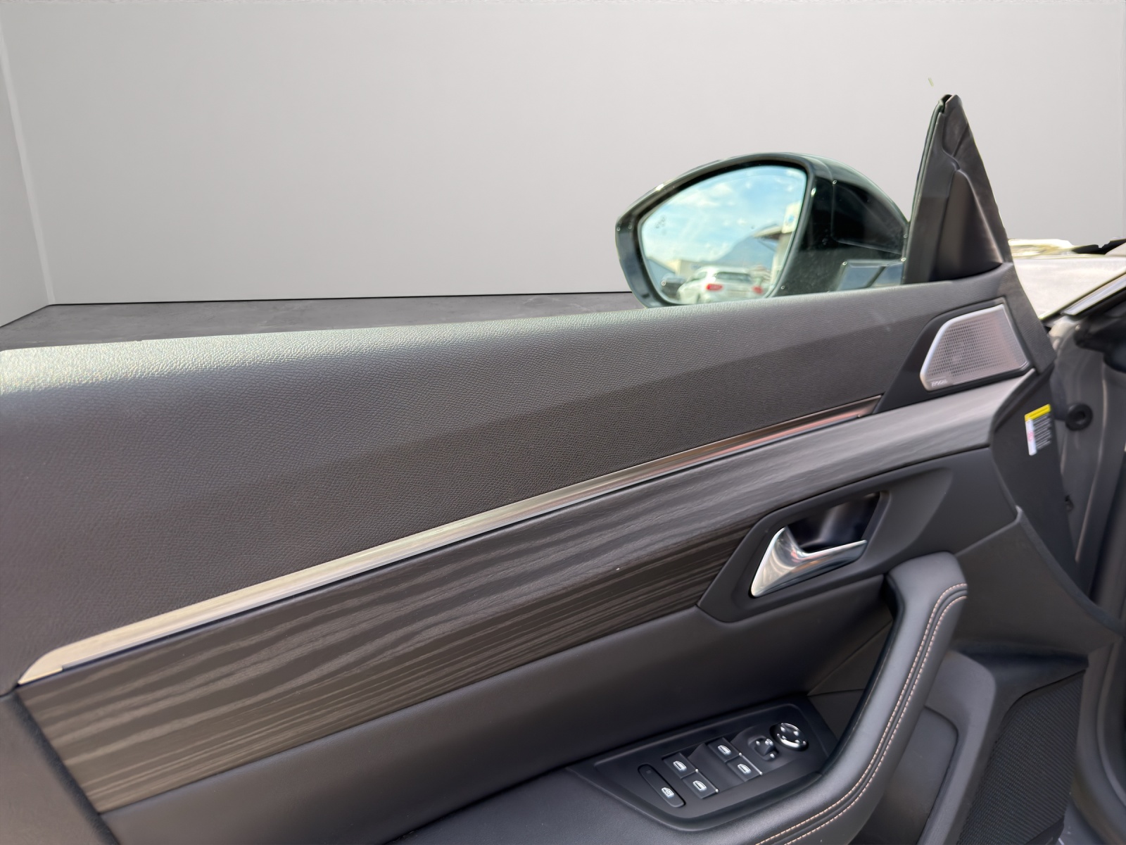 Image PEUGEOT 508 508 SW 1.6 Plug-in Hybrid GT