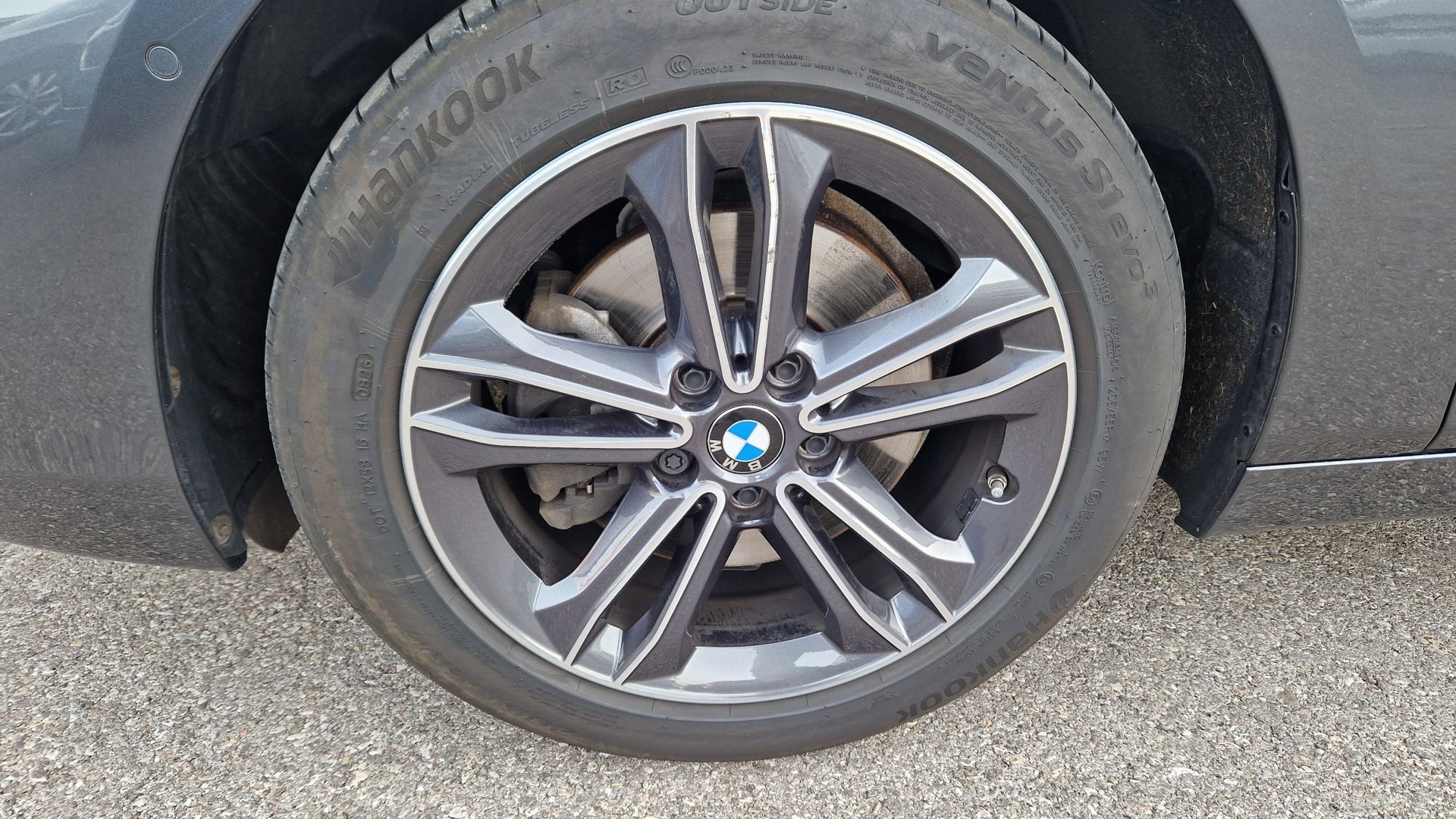 BMW 218d xDrive Active Tourer Steptronic Sport Line-image-6