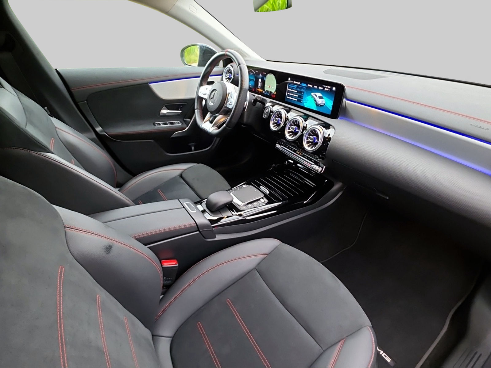 MERCEDES-BENZ CLA 35 AMG 4Matic 7G-DCT-image-15