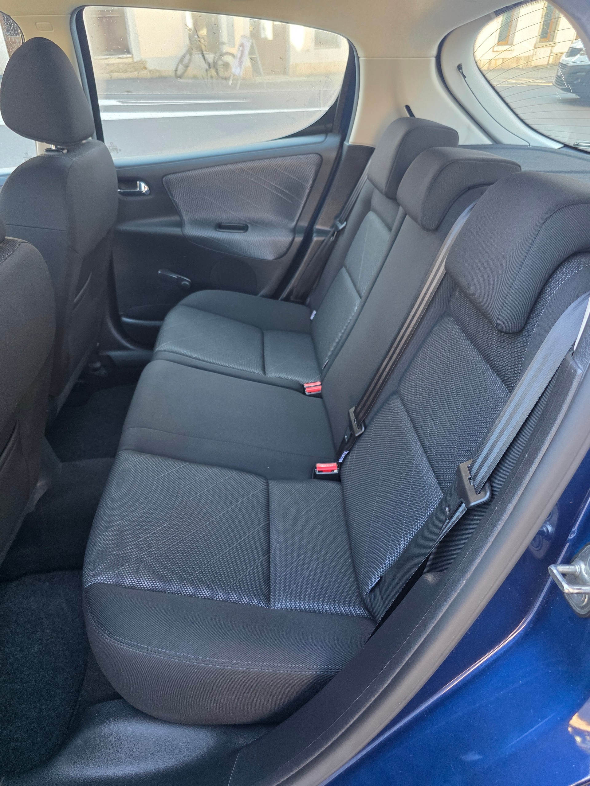 PEUGEOT 207 1.6 16V Sport-image-9