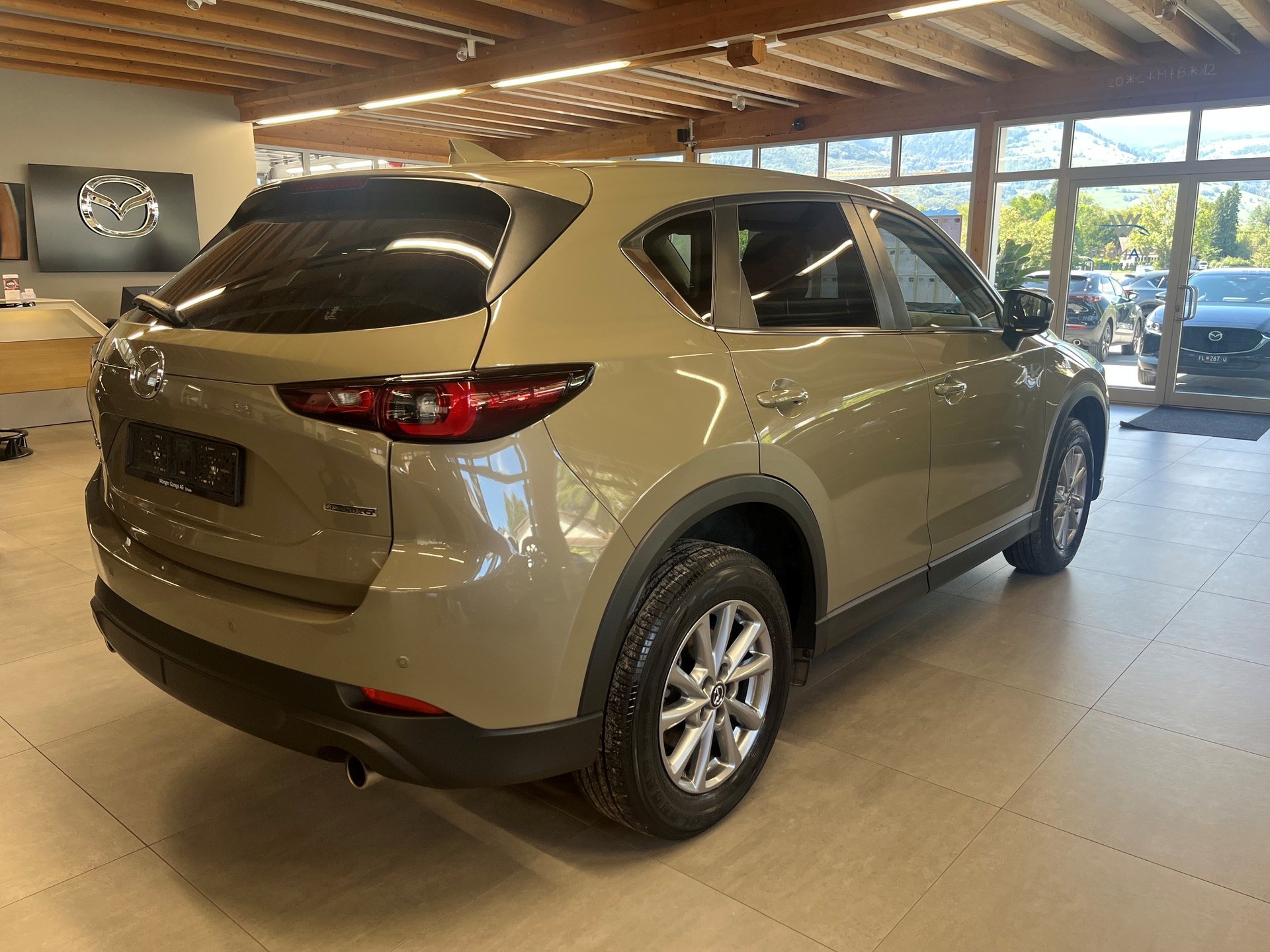MAZDA CX-5 SKYACTIV-G 165 Ambition FWD Automat-image-3