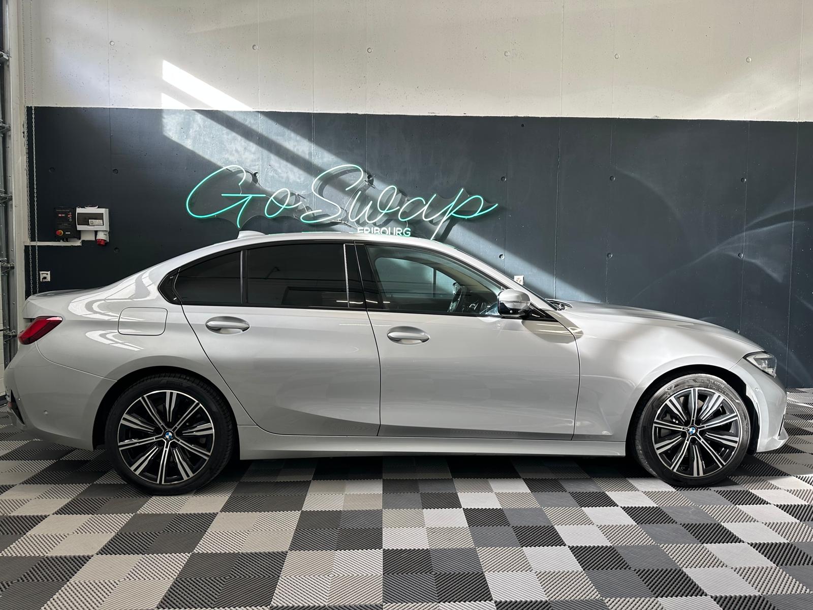 BMW 330e Steptronic Luxury Line-image-5