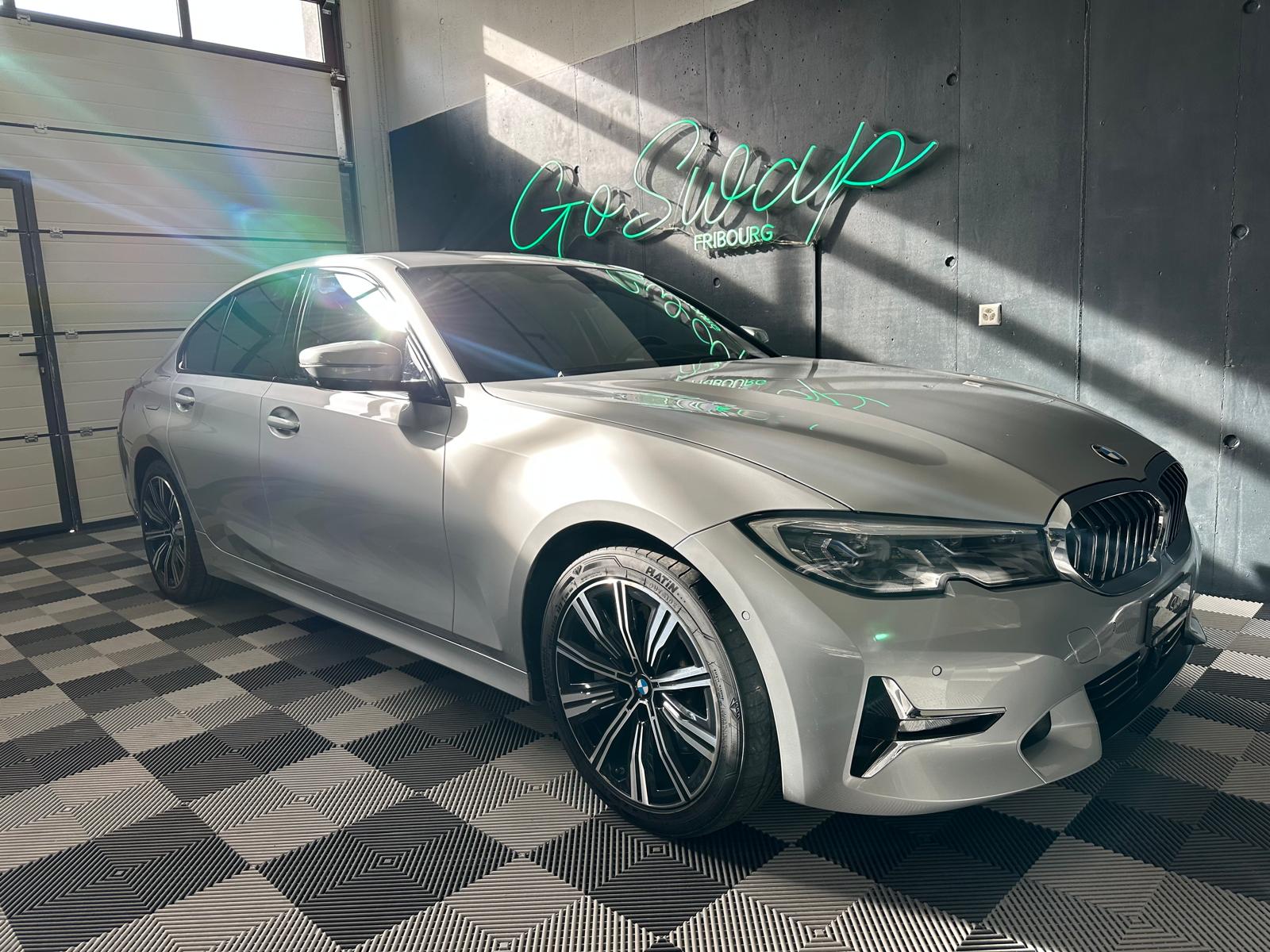 BMW 330e Steptronic Luxury Line-image-6