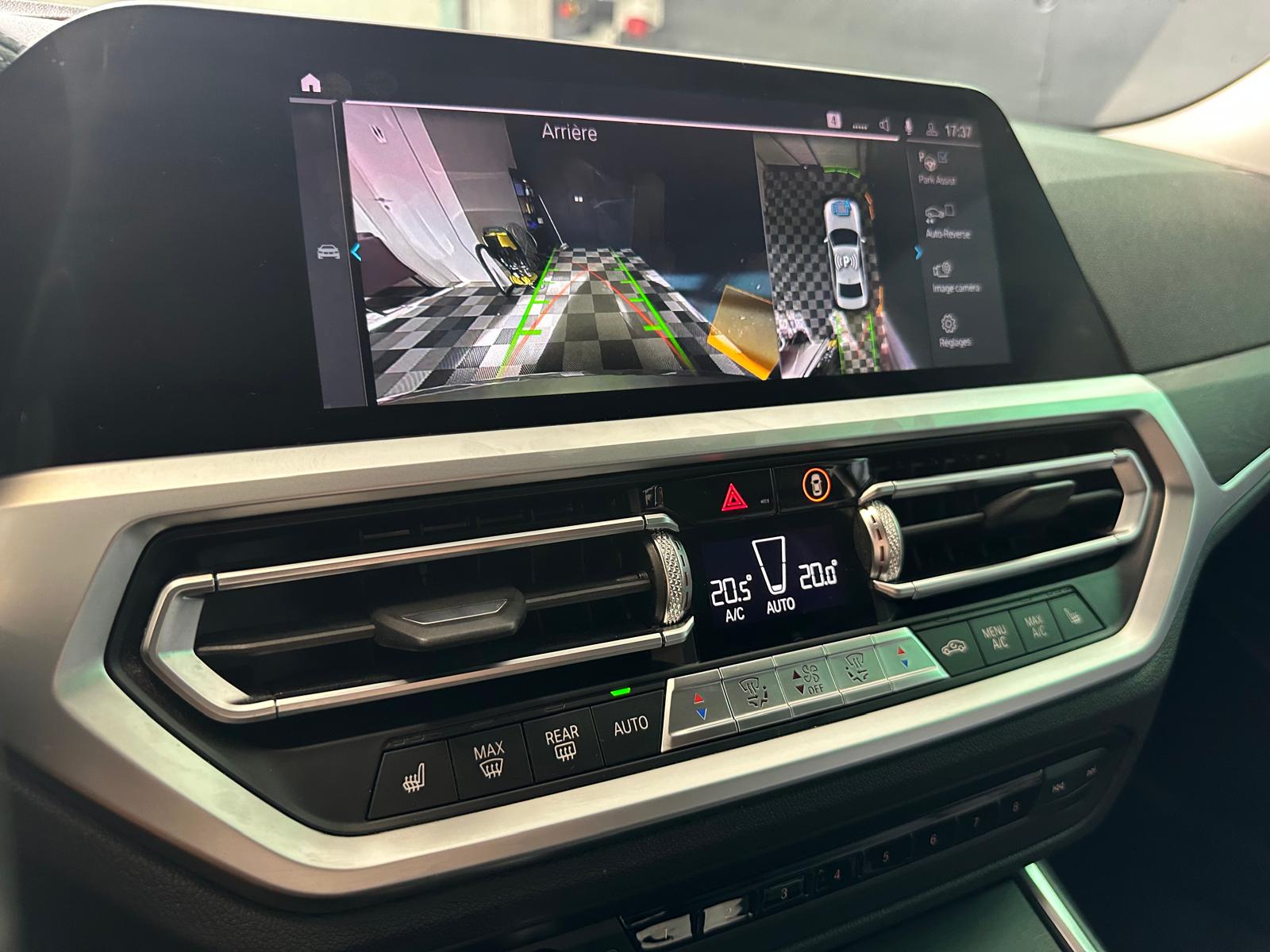 BMW 330e Steptronic Luxury Line-image-22