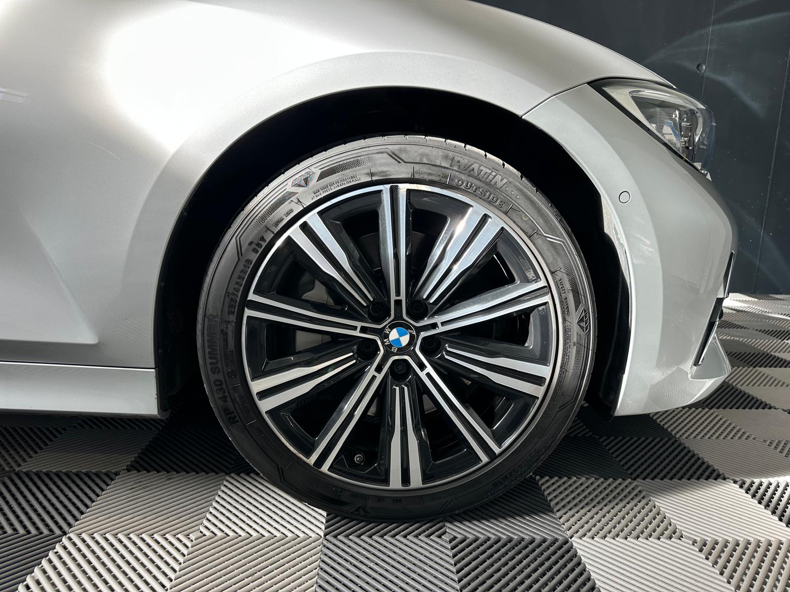 BMW 330e Steptronic Luxury Line-image-30