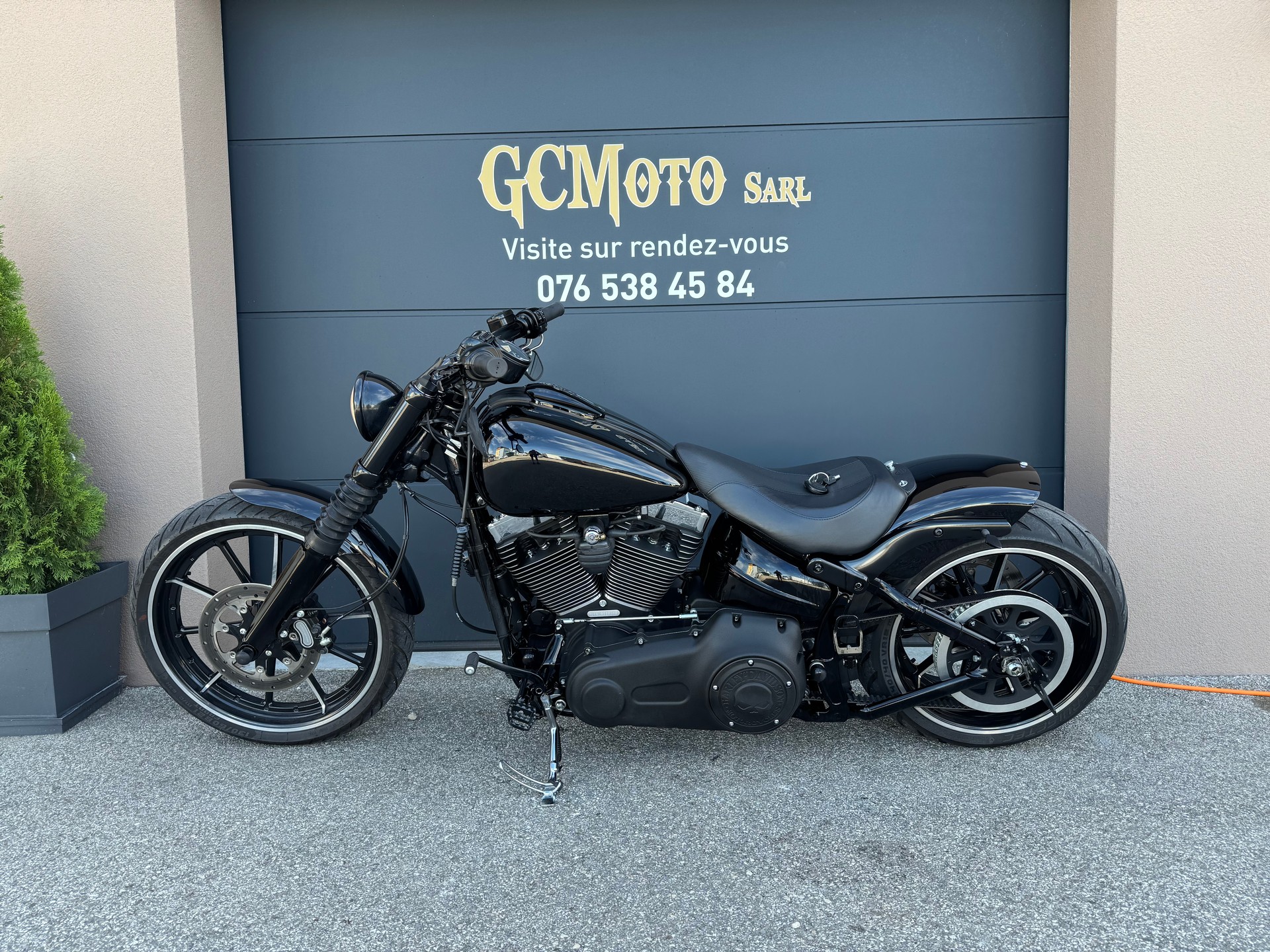 HARLEY-DAVIDSON FXSB Breakout 103 ABS(35kW possible)-showroom-element-3