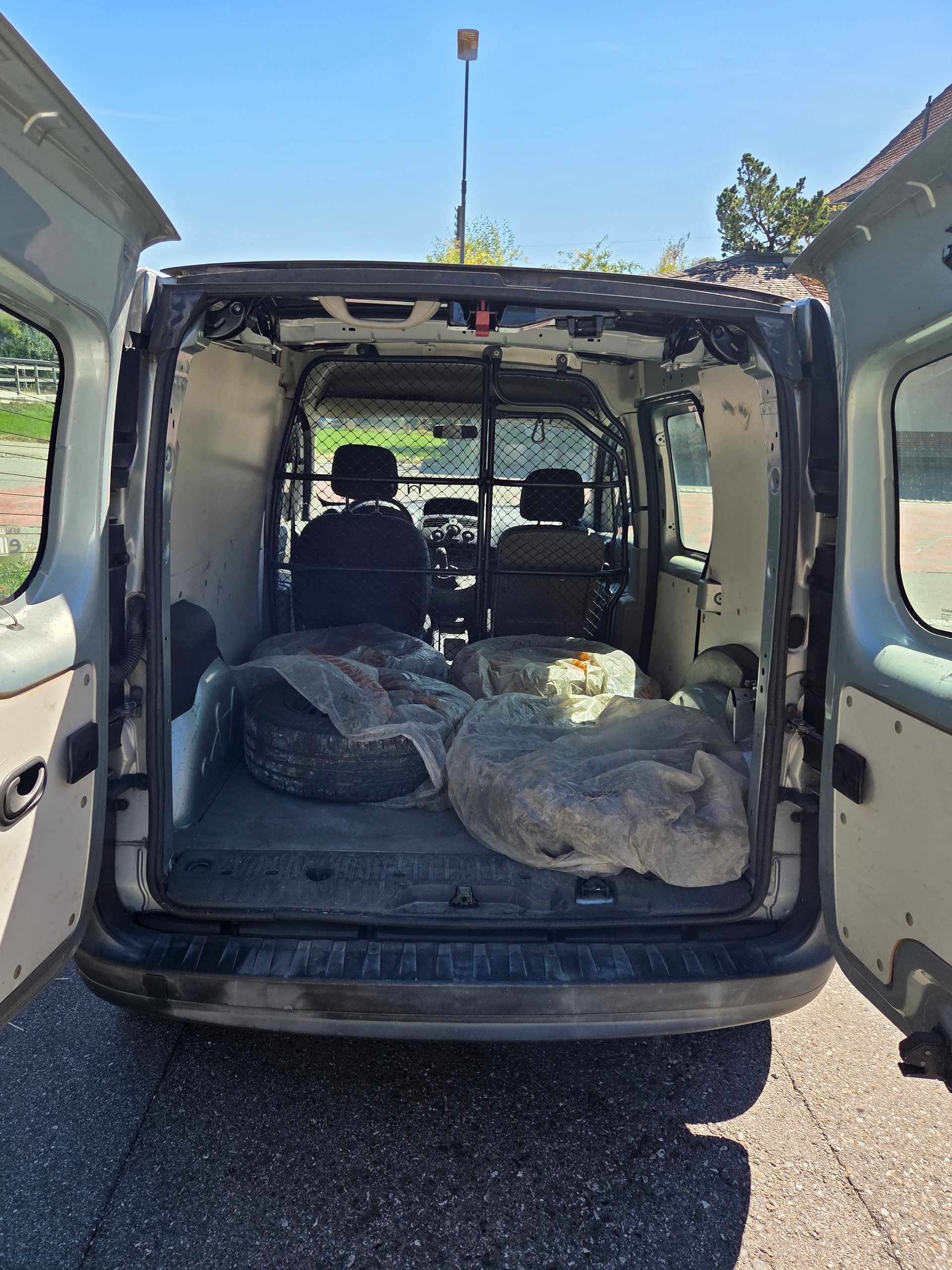 RENAULT Kangoo dCi 85-image-6