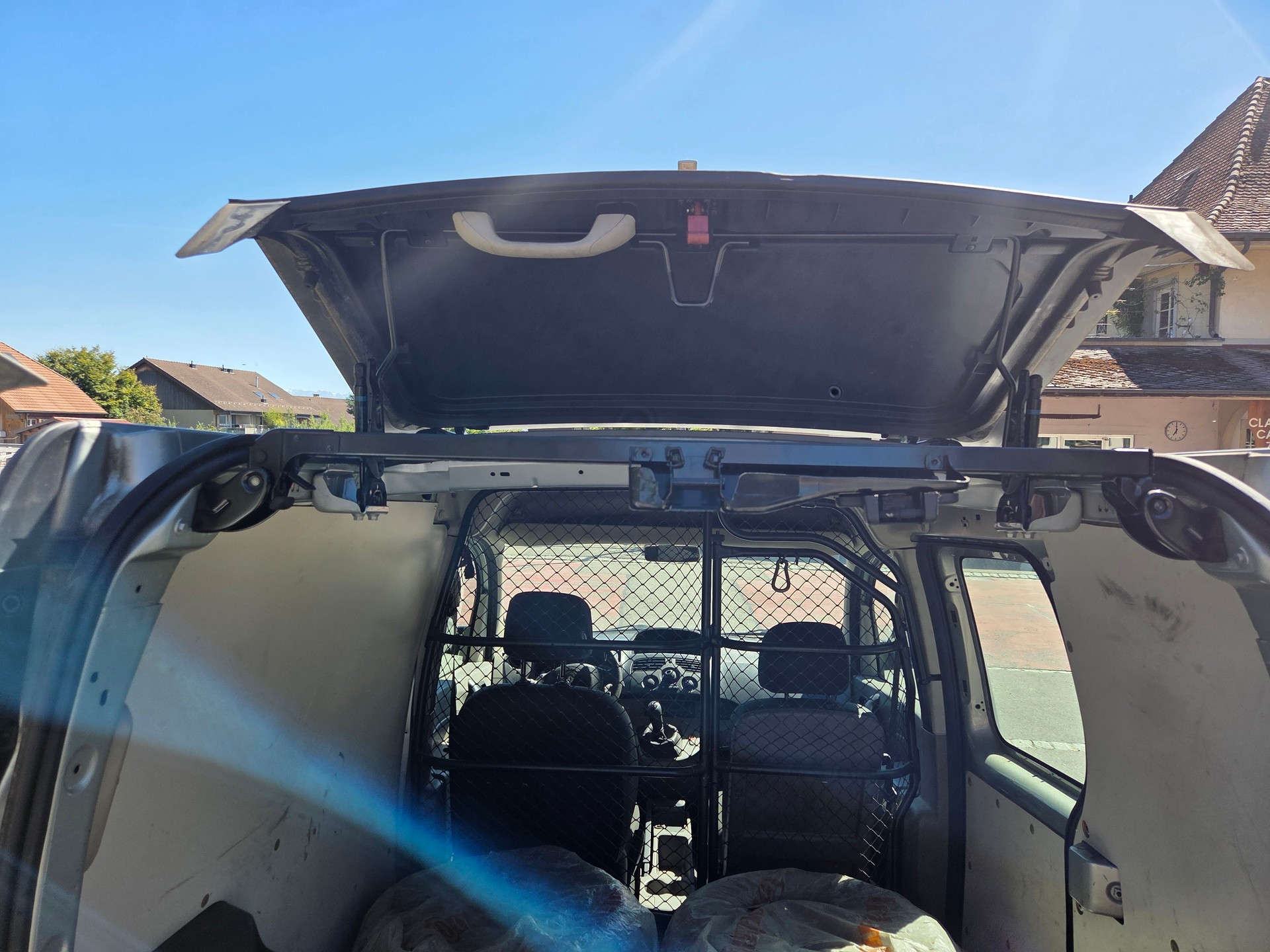 RENAULT Kangoo dCi 85-image-7
