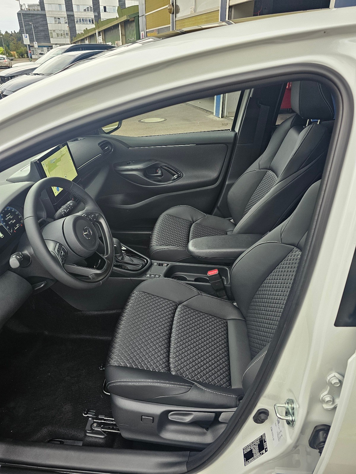 MAZDA 2 1.5 Hybrid Homura Plus-image-11