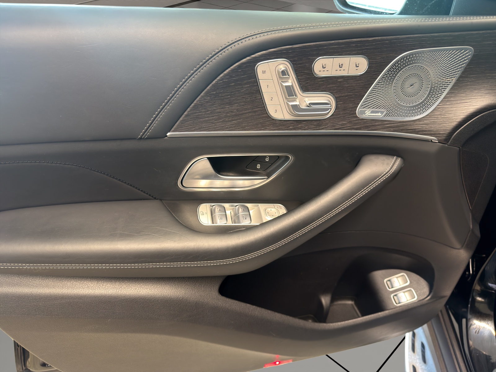 MERCEDES-BENZ GLE Coupé 53 AMG-image-9