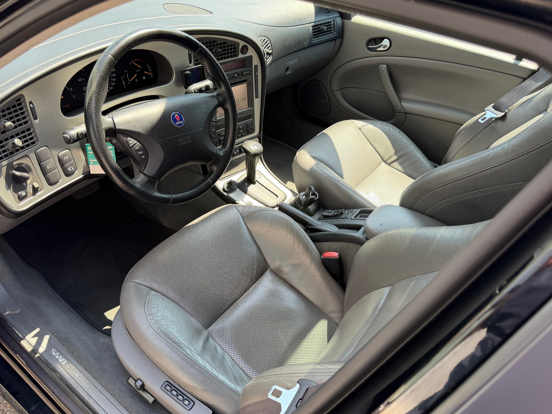 SAAB 9-5 2.3t Vector Top-image-5