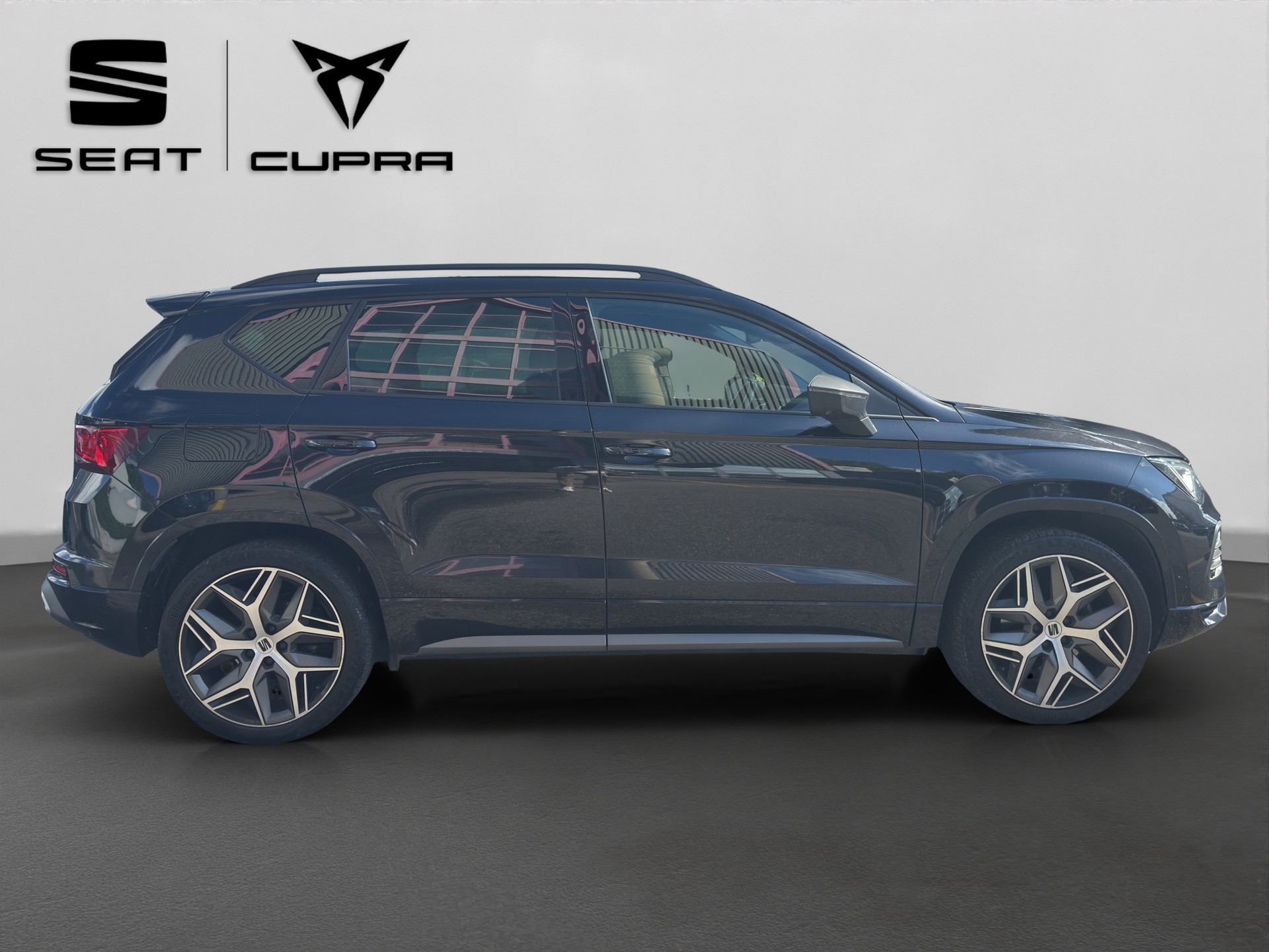 SEAT Ateca 2.0 TSI Hola FR 4Drive DSG-image-5