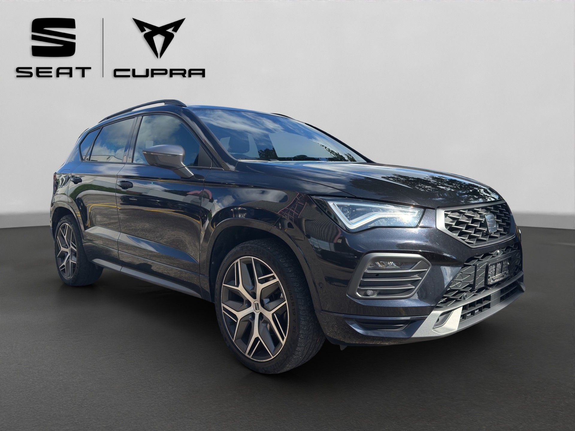 SEAT Ateca 2.0 TSI Hola FR 4Drive DSG-image-6