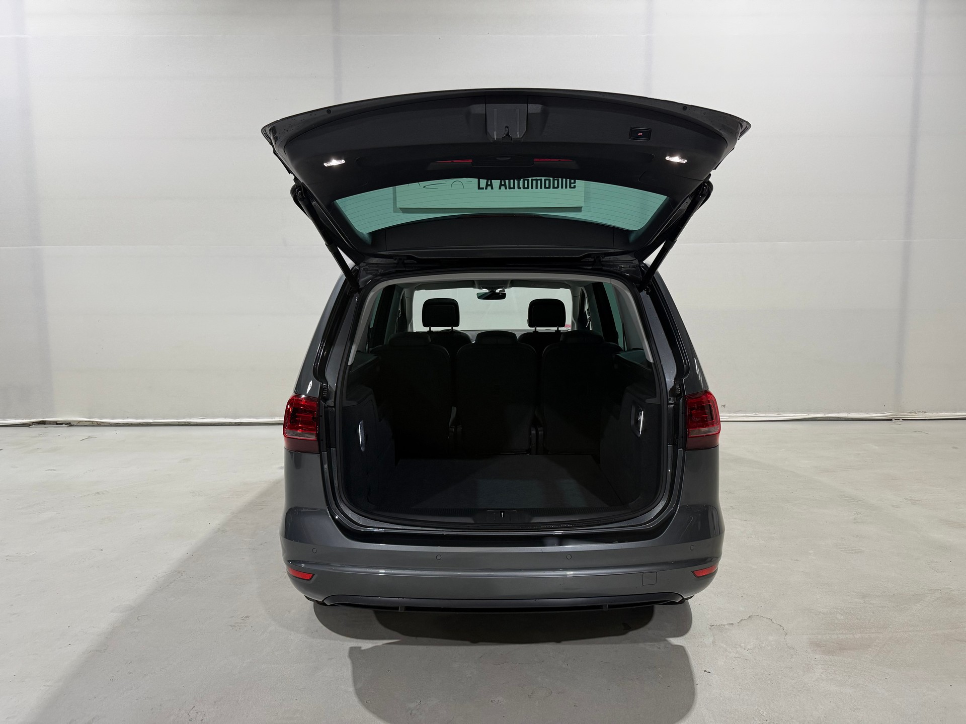 VW Sharan 2.0 TDI BMT Highline DSG-image-10