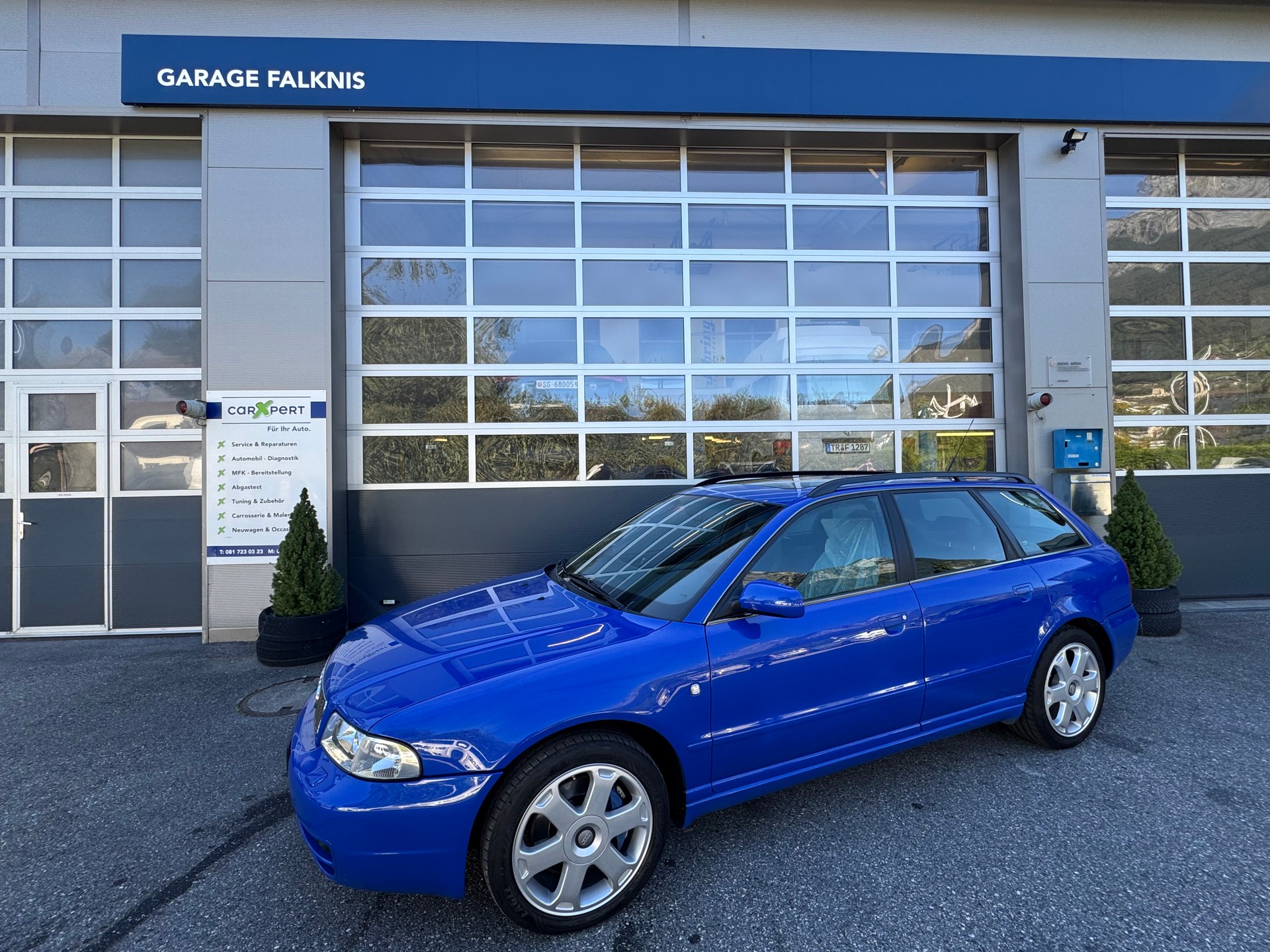 AUDI S4 Avant quattro-image-0