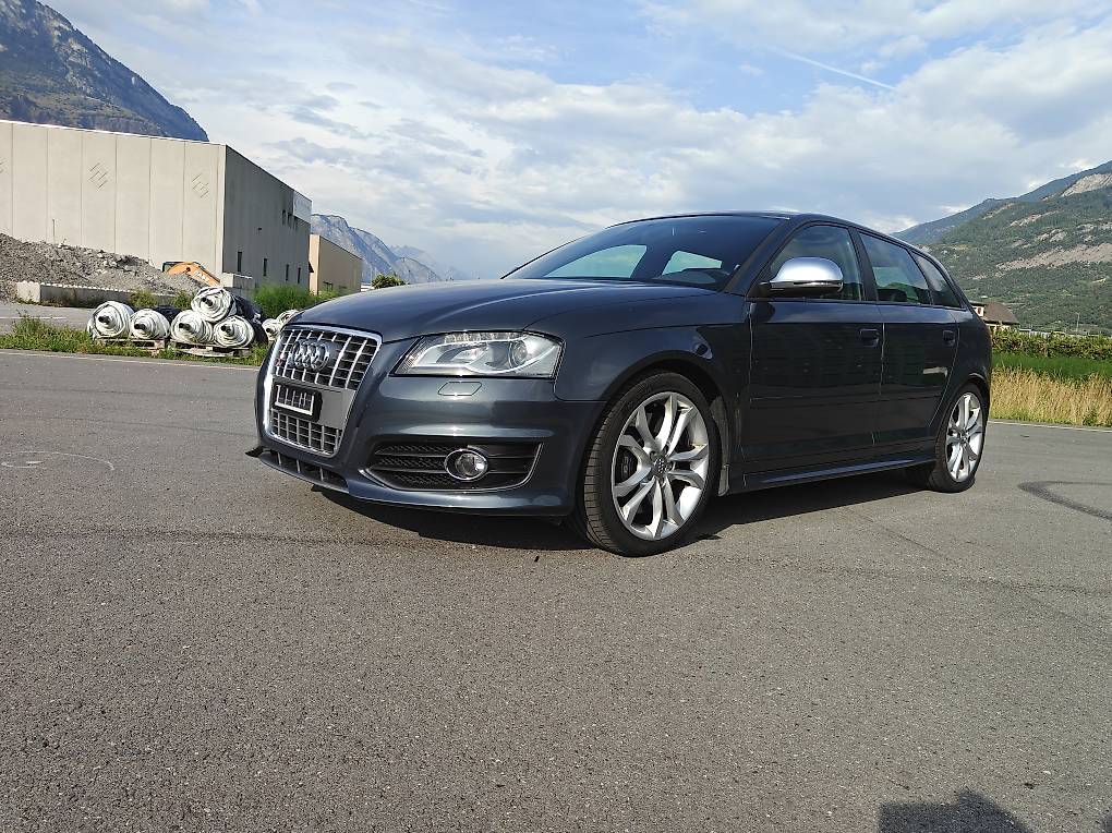 AUDI S3 Sportback 2.0 TFSI quattro-image-0