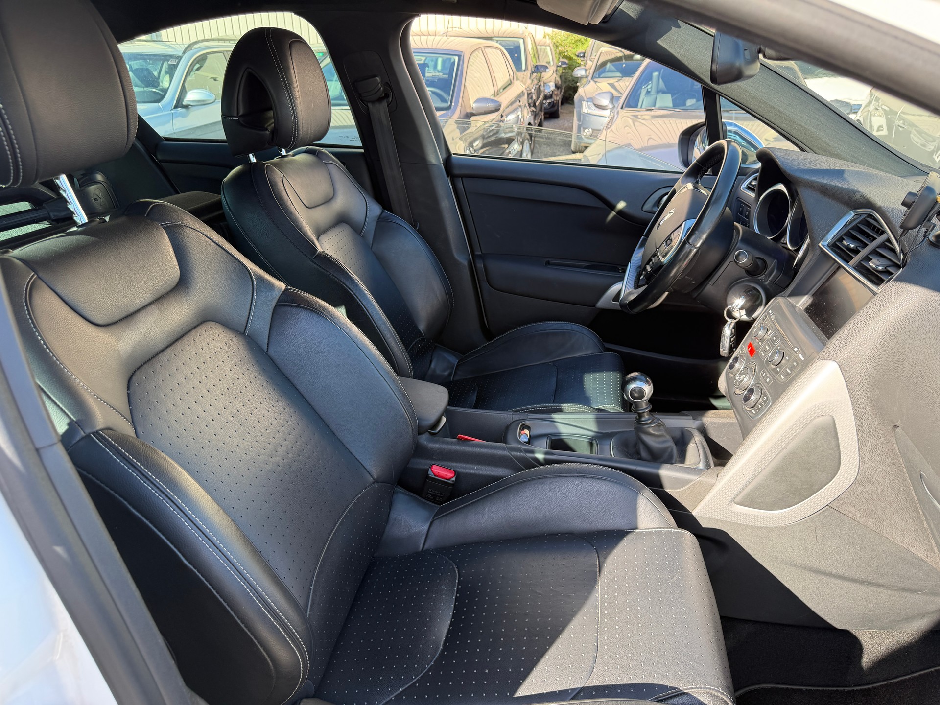 DS AUTOMOBILES DS4 1.6 THP Sport Chic-image-8