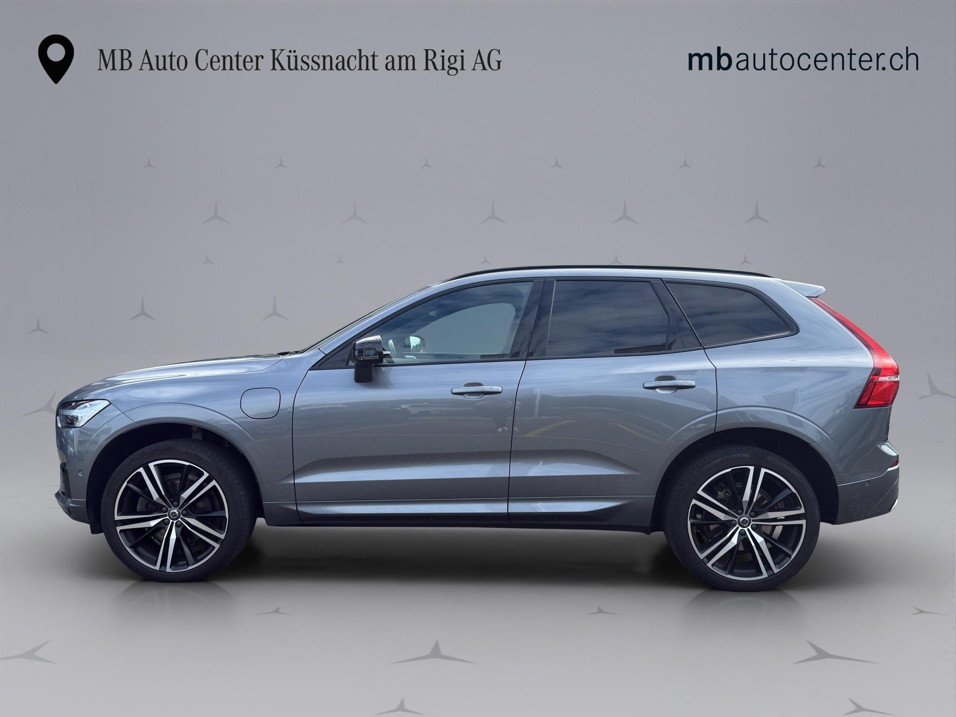 VOLVO XC60 2.0 T8 TE R-Design eAWD-image-2