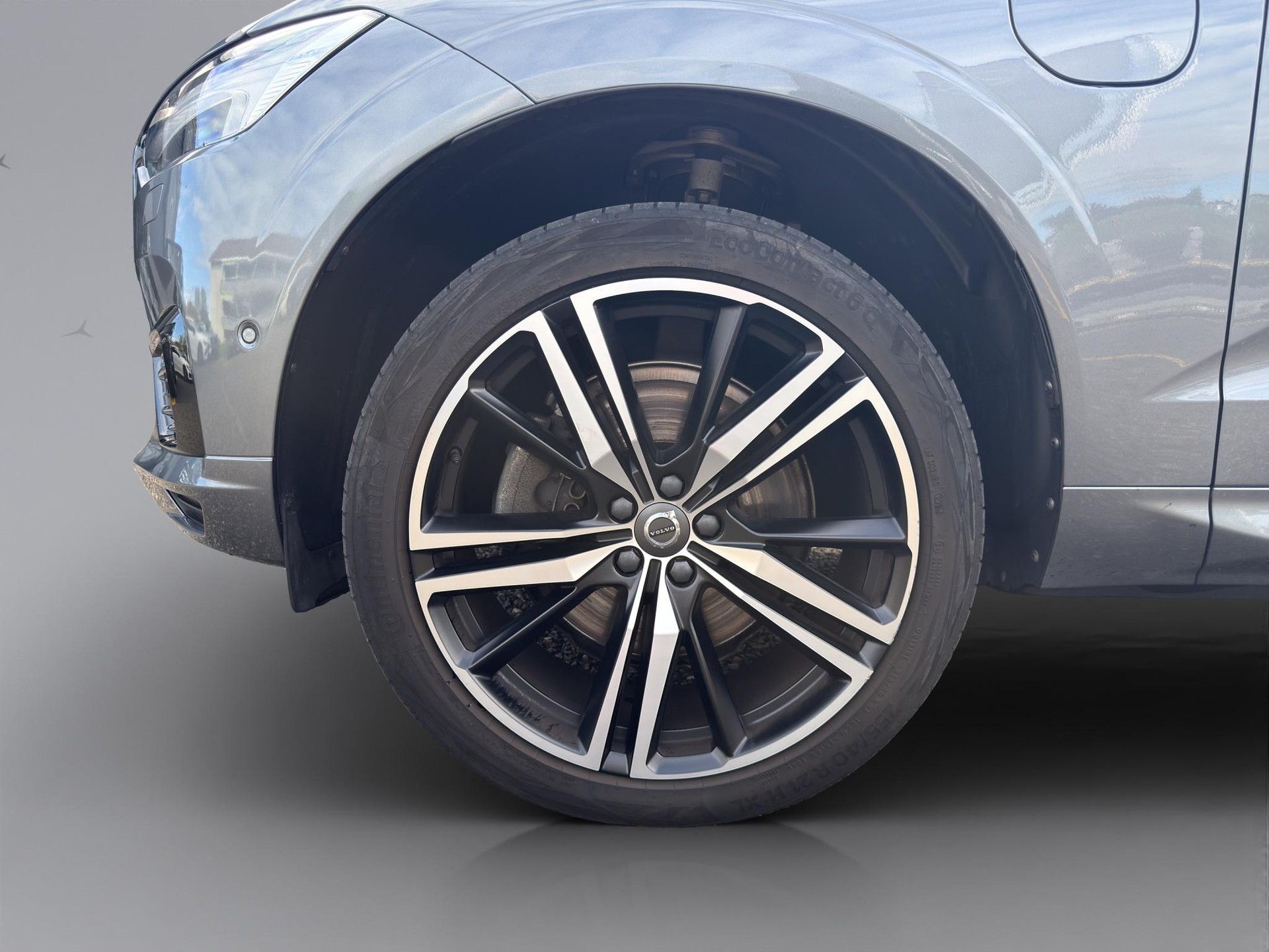 VOLVO XC60 2.0 T8 TE R-Design eAWD-image-19