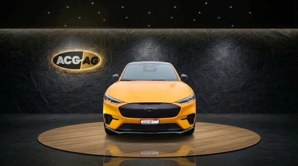 FORD MUSTANG MACH-E GT AWD ** NP 82'600.– ** SOH 96,0% ** Panorama ** 360° ** B&O ** Matrix **-image-1