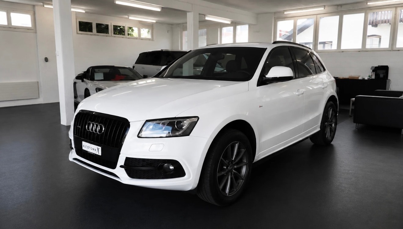 AUDI Q5 2.0 TDI quattro S-tronic-image-0