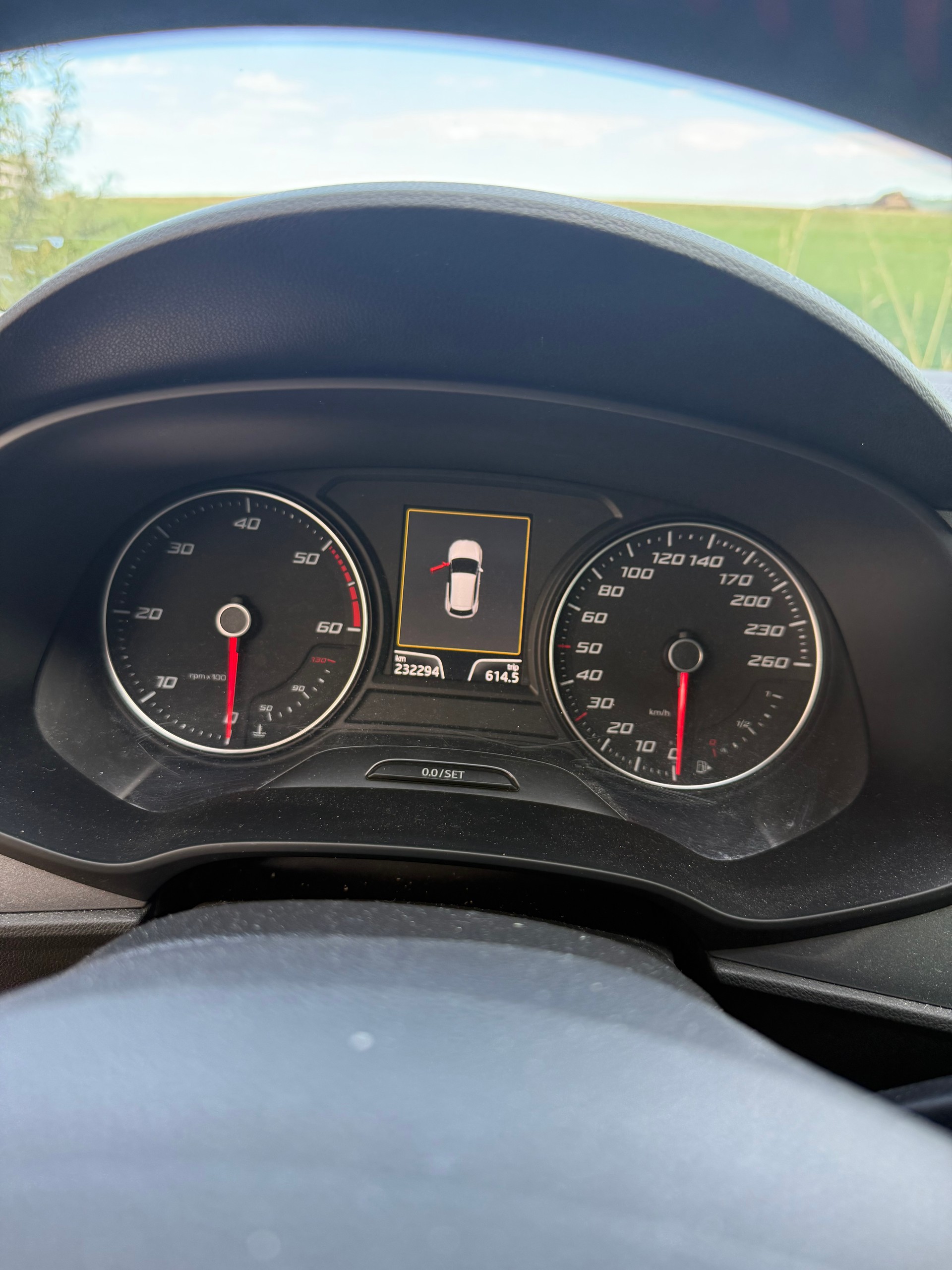 SEAT Leon 2.0 TDI FR DSG-image-14