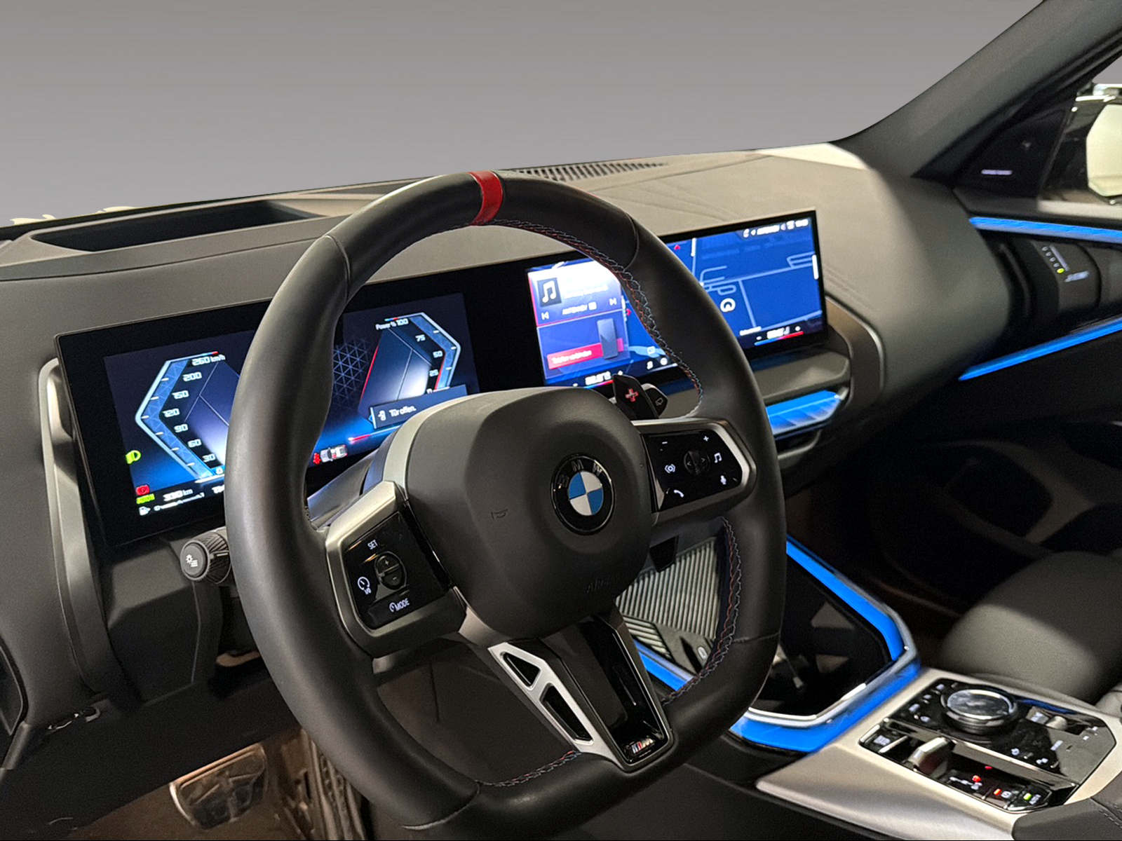 BMW M50i-image-11