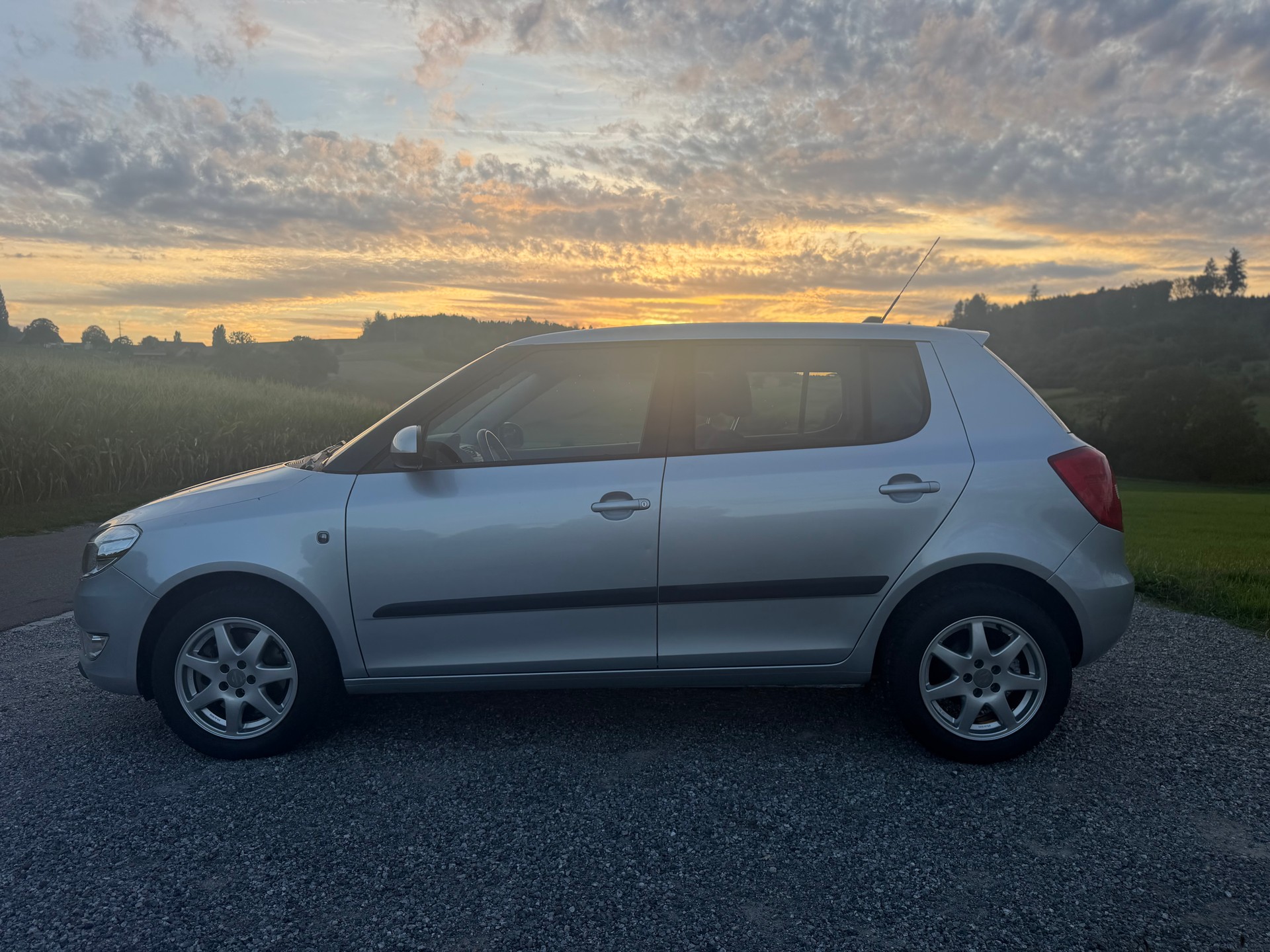 SKODA Fabia 1.2 TSI Elegance DSG-image-5