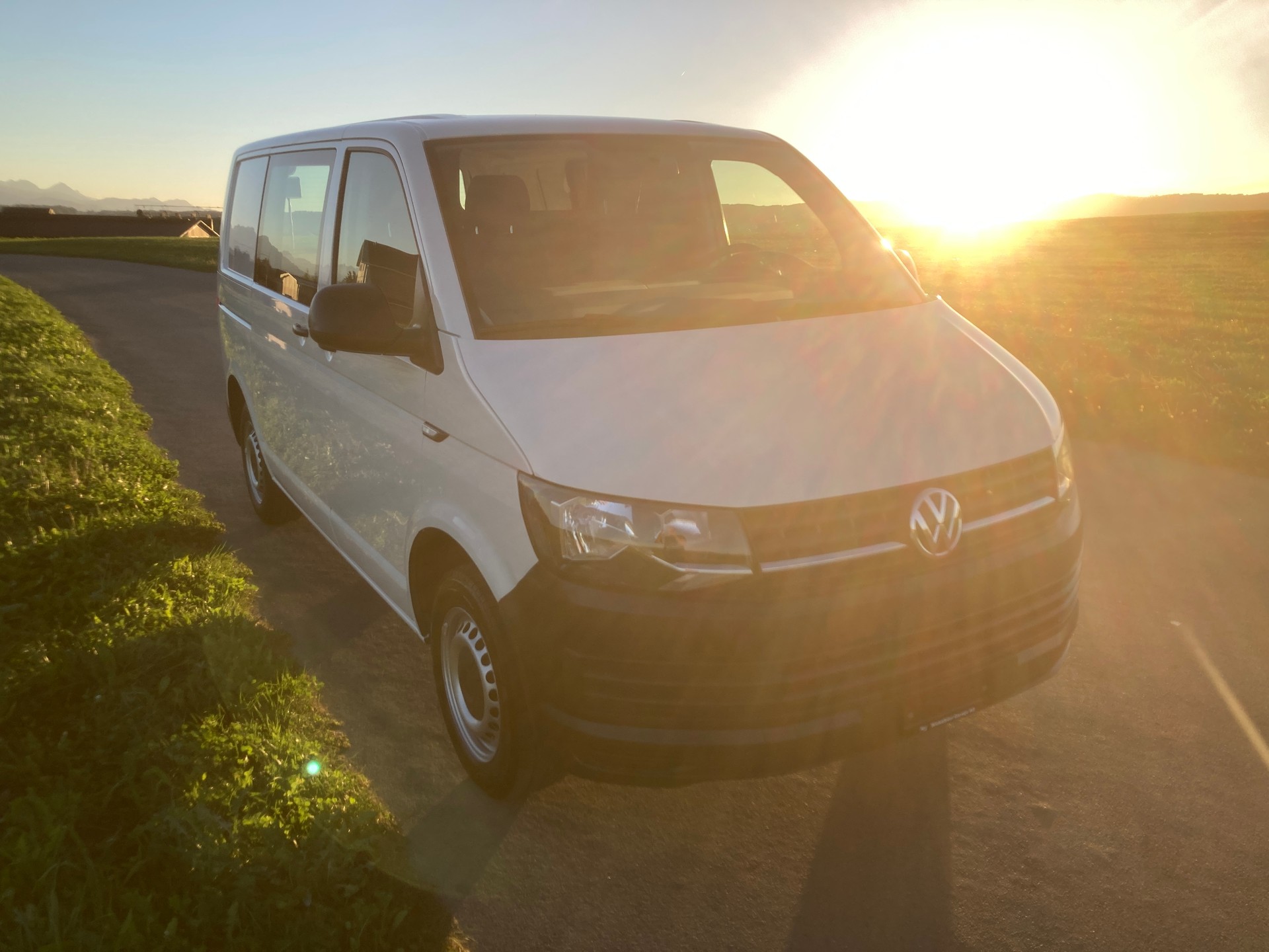 VW T6 2.0 TDI-image-1