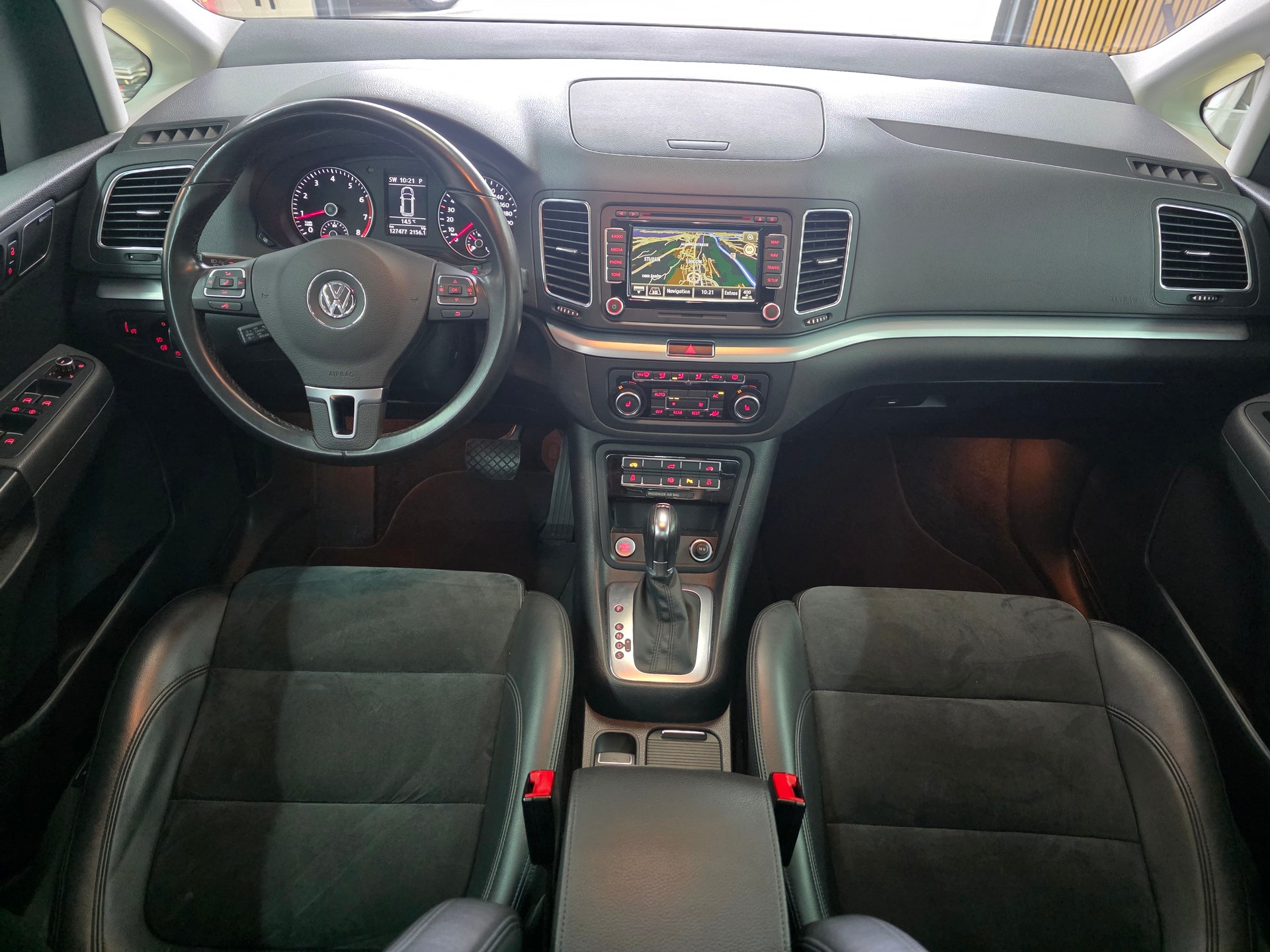 VW Sharan 2.0 TSI Highline DSG-image-12