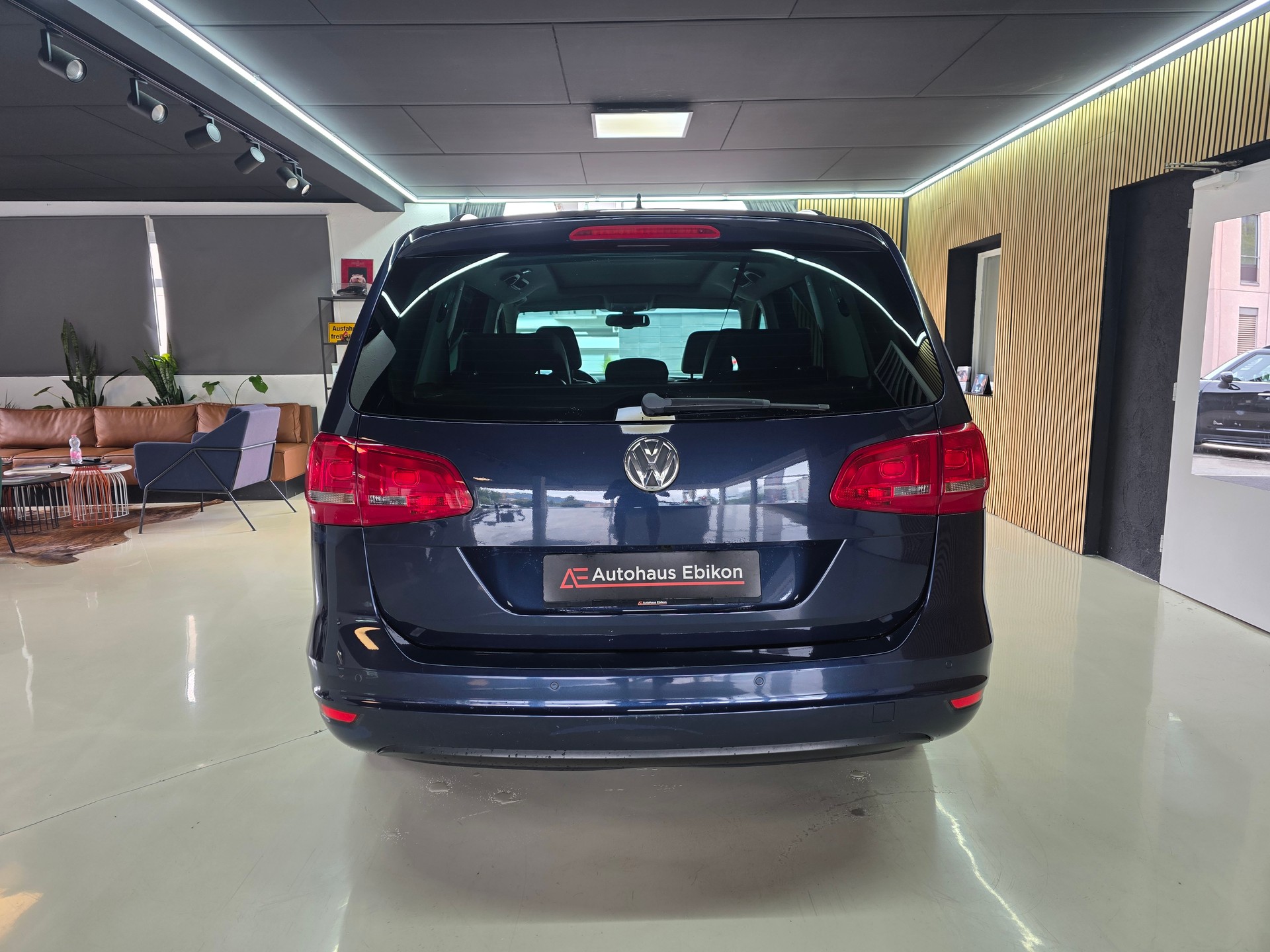 VW Sharan 2.0 TSI Highline DSG-image-5