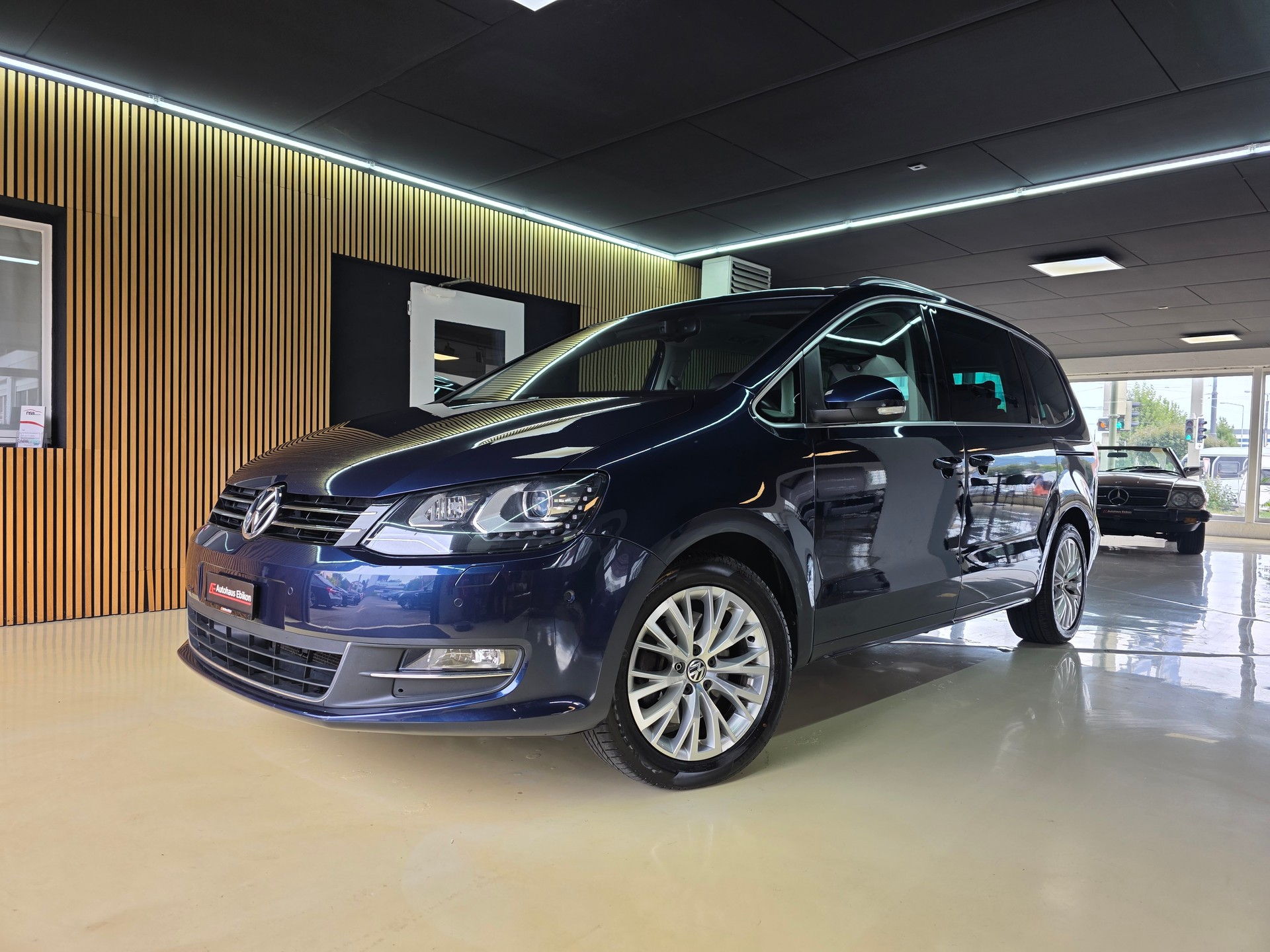 VW Sharan 2.0 TSI Highline DSG-image-0