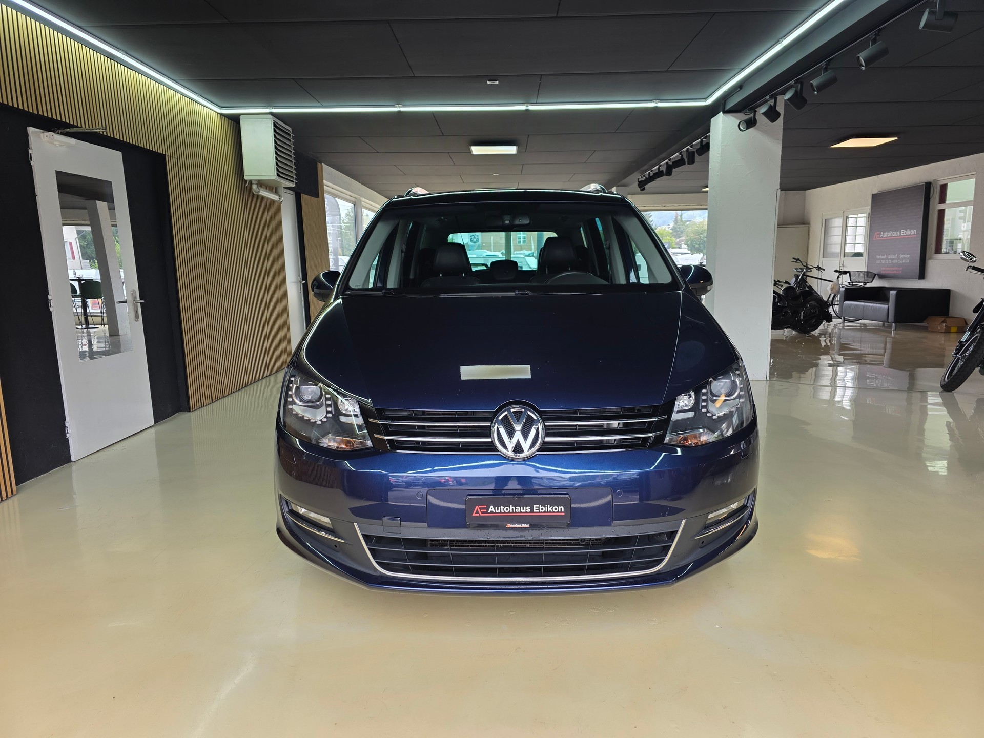 VW Sharan 2.0 TSI Highline DSG-image-1
