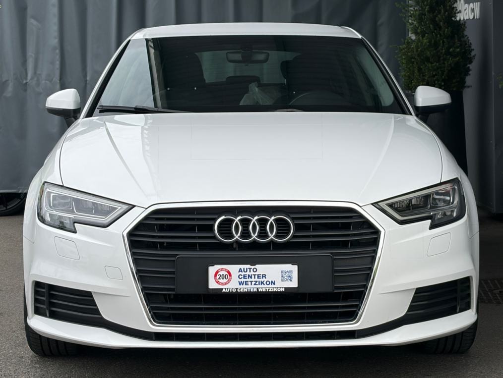 AUDI A3 Sportback 30 TFSi-image-0