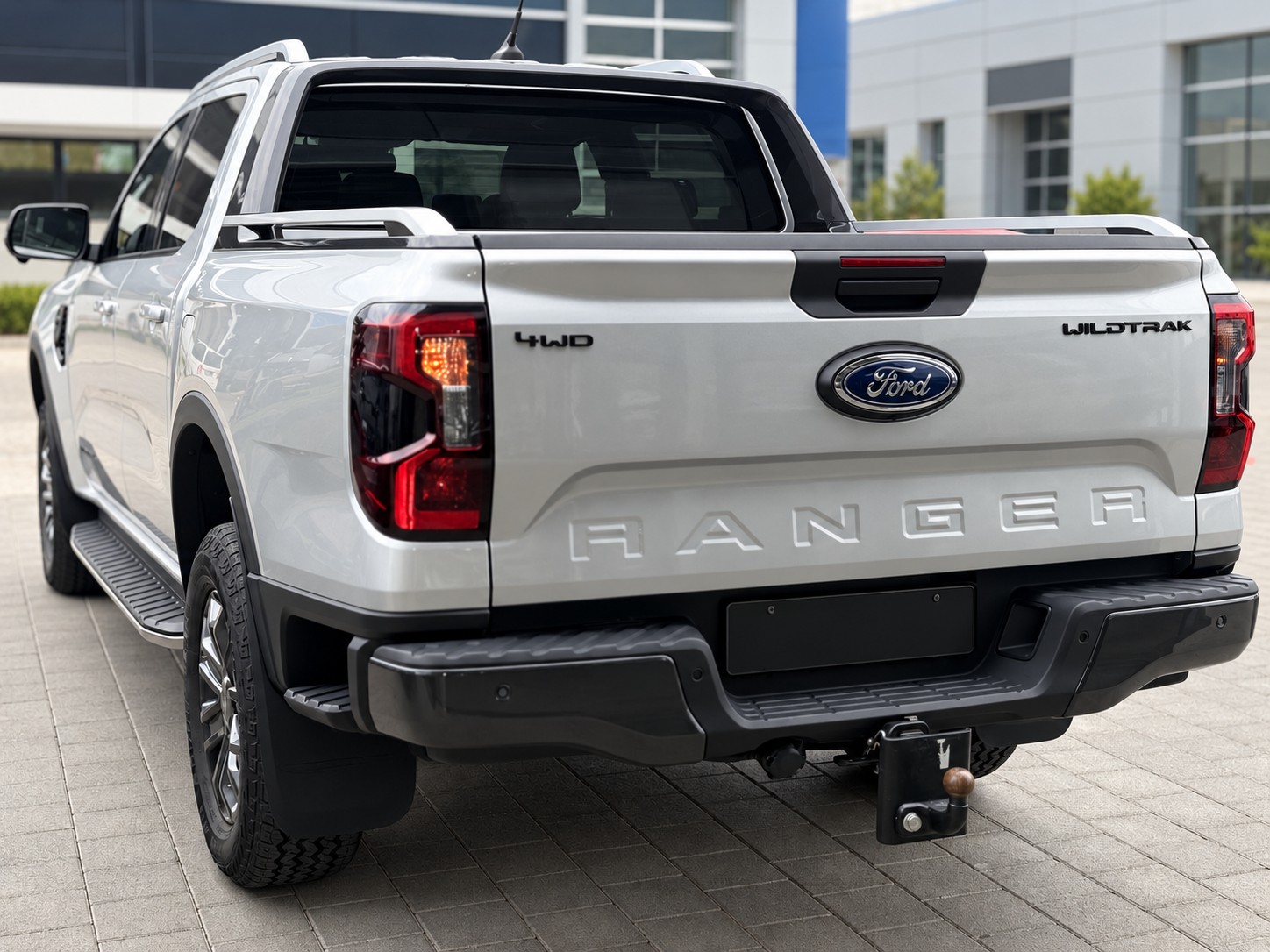FORD Ranger Wildtrak 3.0 Eco Blue e-4WD Automat-image-12
