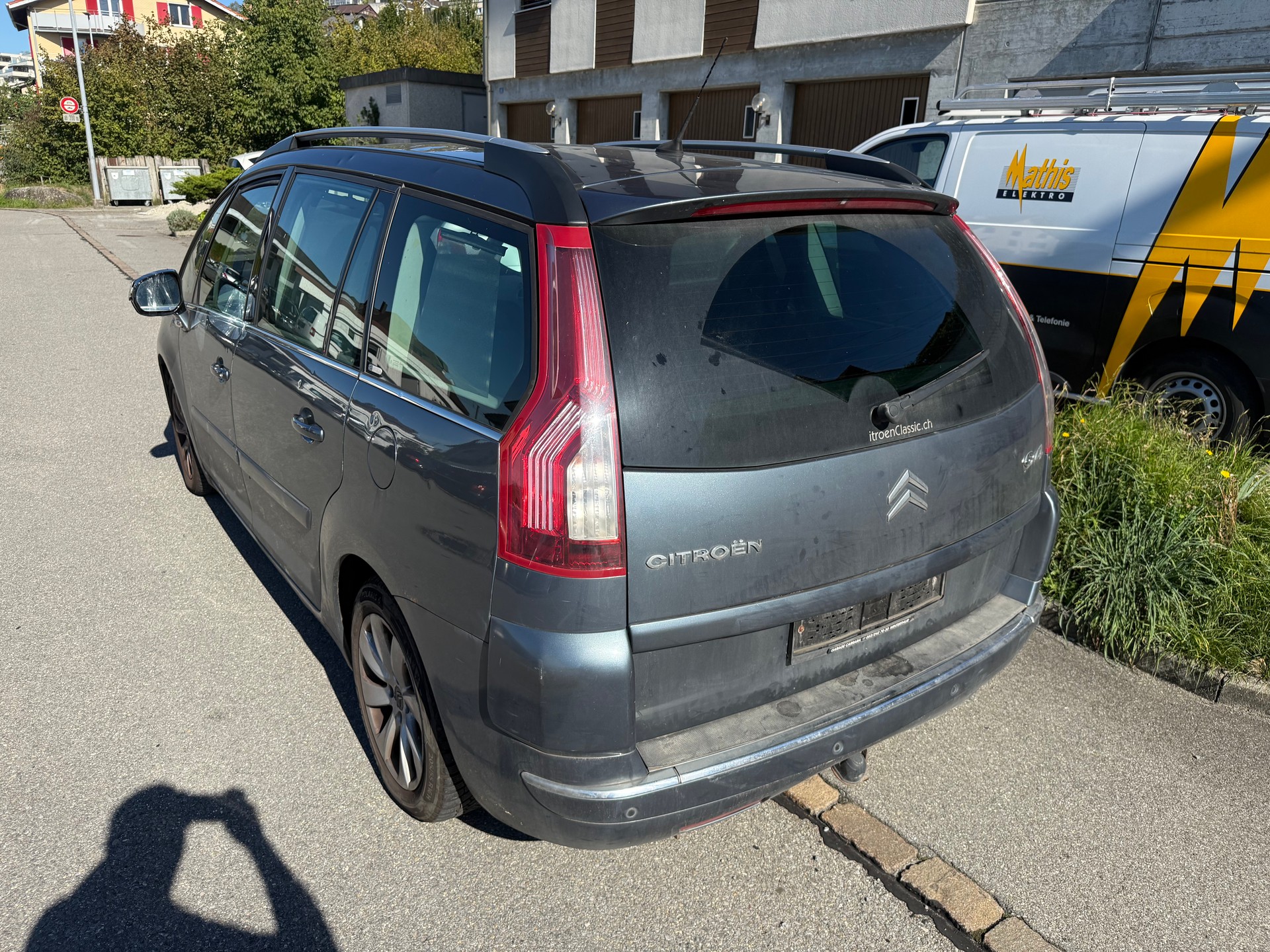 CITROEN Grand C4 Picasso 2.0i 16V Dynamique-image-3