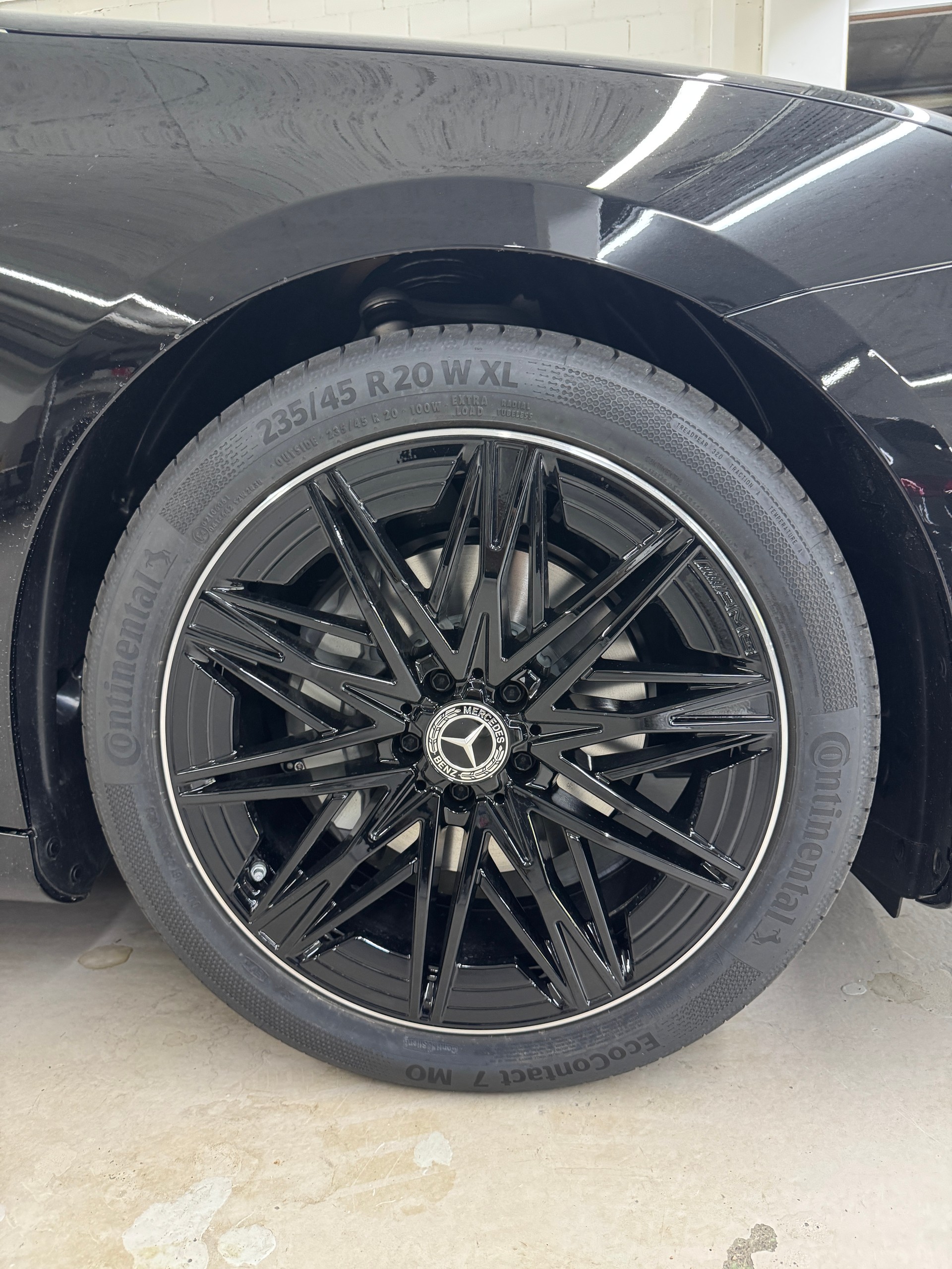 MERCEDES-BENZ C 400 4MATIC EQ-image-4