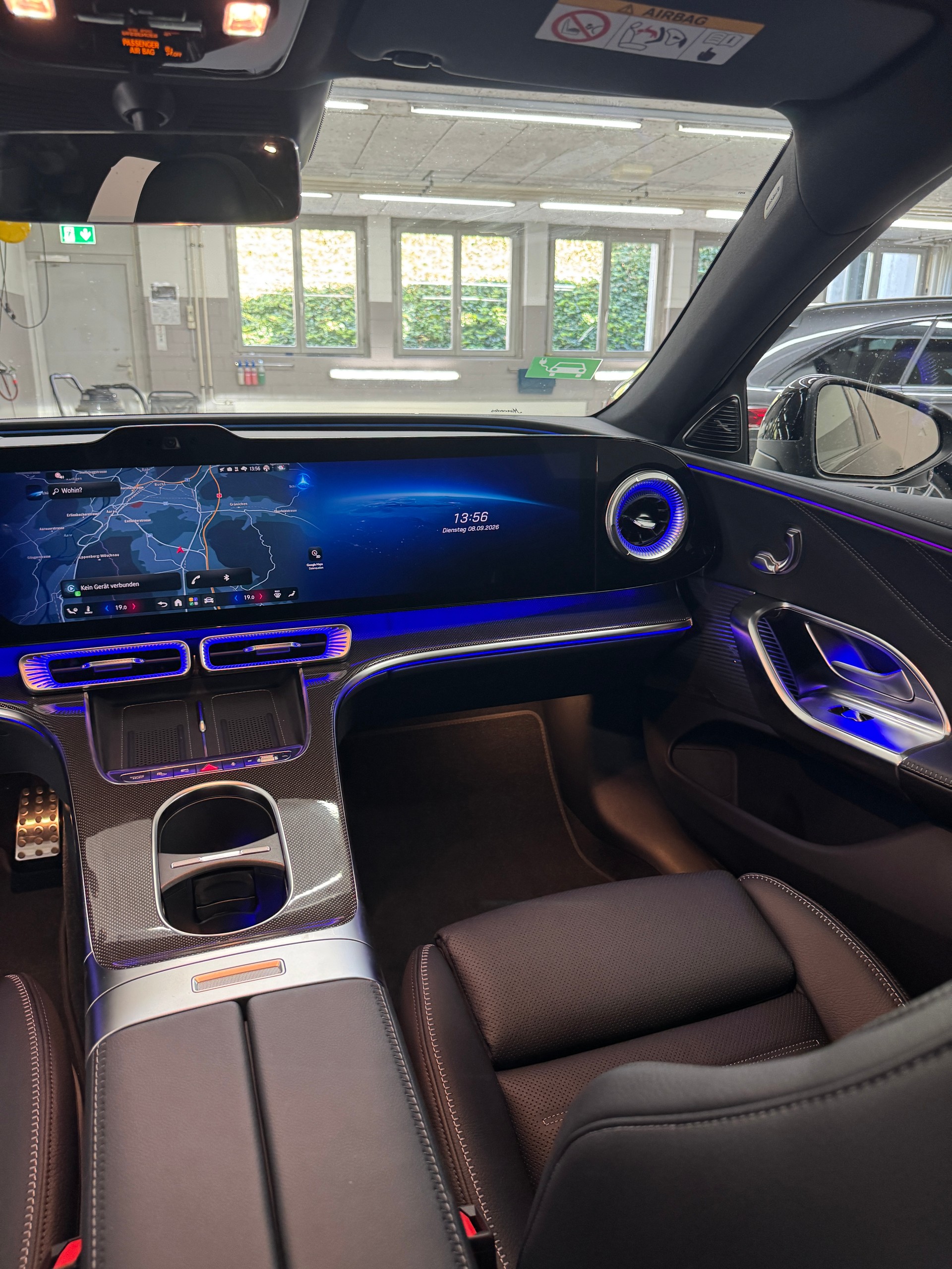 MERCEDES-BENZ C 400 4MATIC EQ-image-16