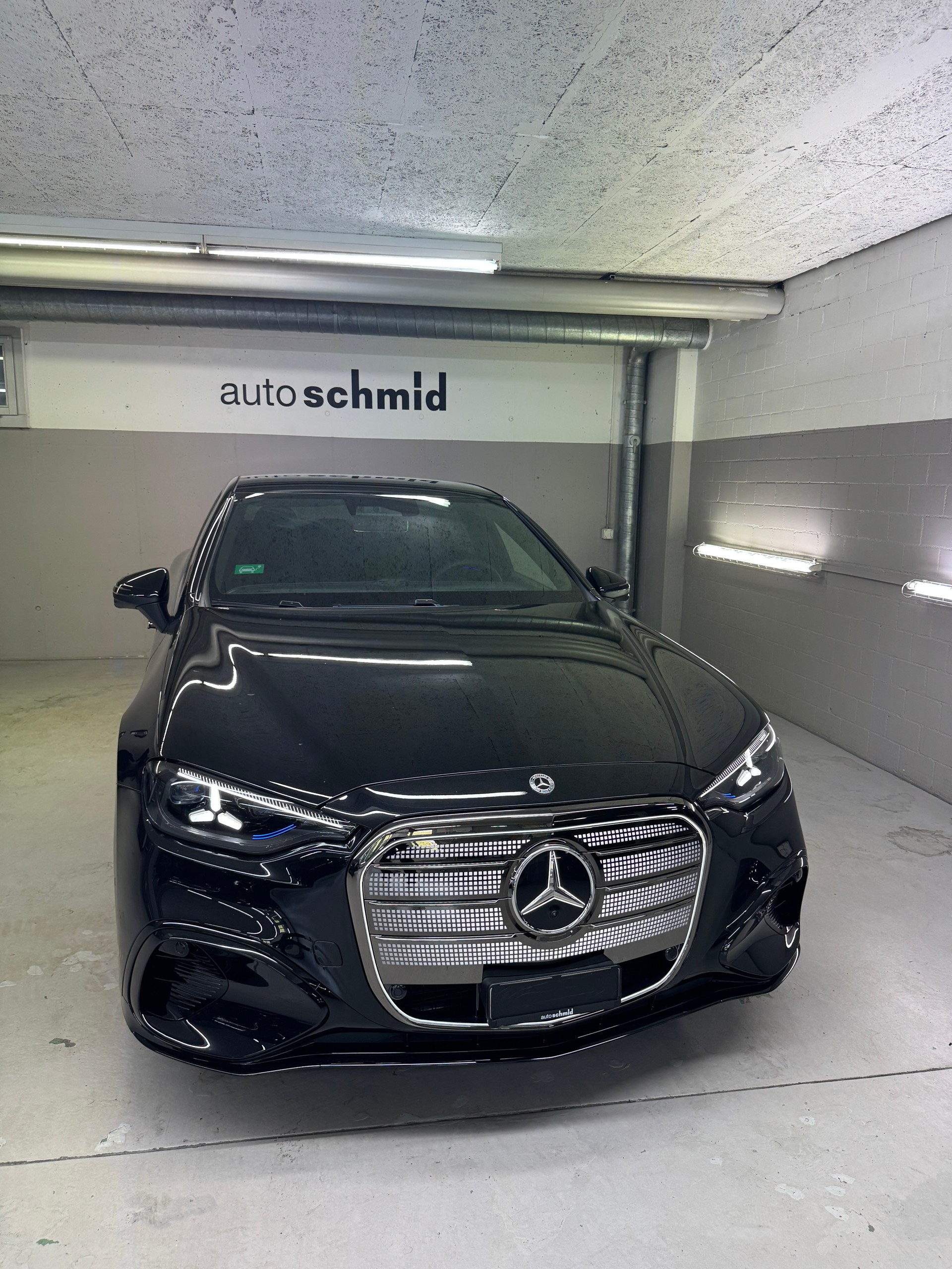 MERCEDES-BENZ C 400 4MATIC EQ-image-1